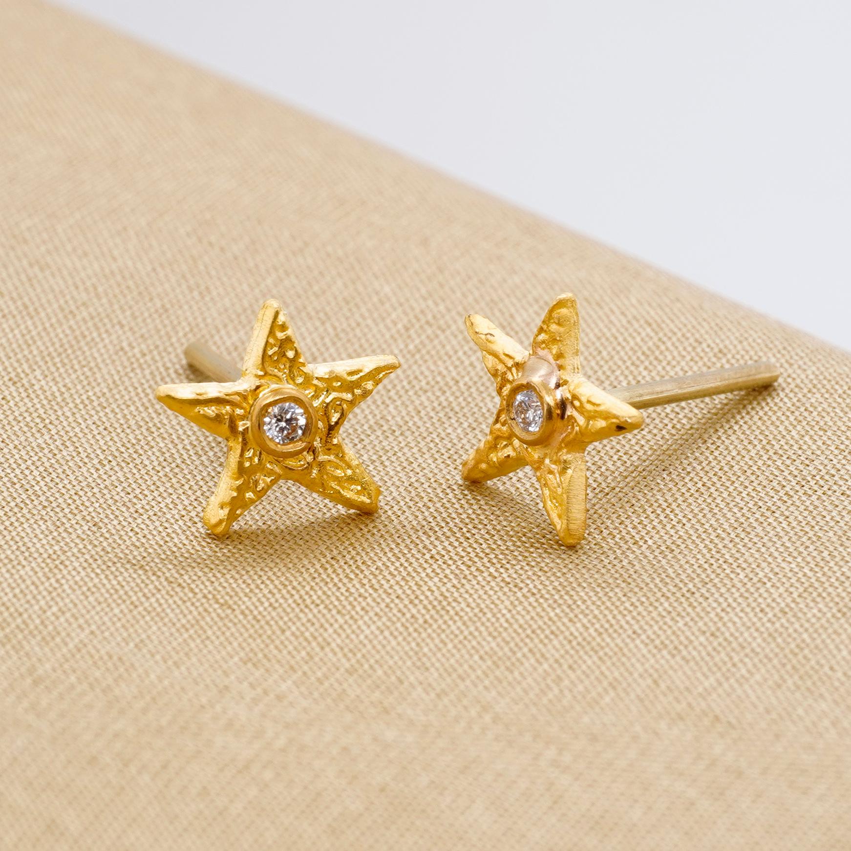 Women's or Men's Textured, Star Stud Earrings with Diamonds, in 24kt Gold For Sale