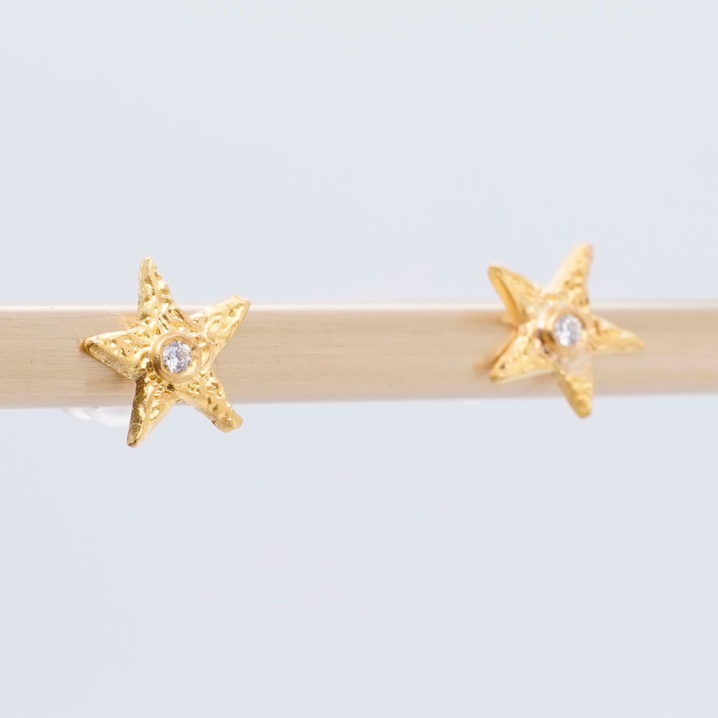 Textured, Star Stud Earrings with Diamonds, in 24kt Gold For Sale 2