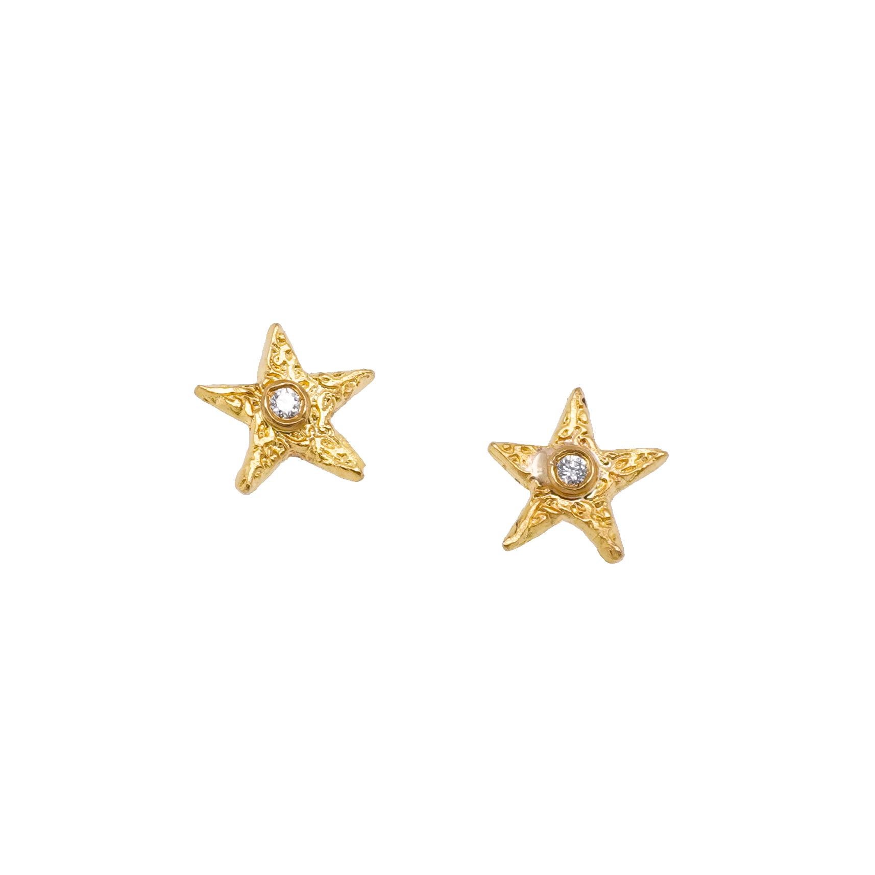 Textured, Star Stud Earrings with Diamonds, in 24kt Gold For Sale 3