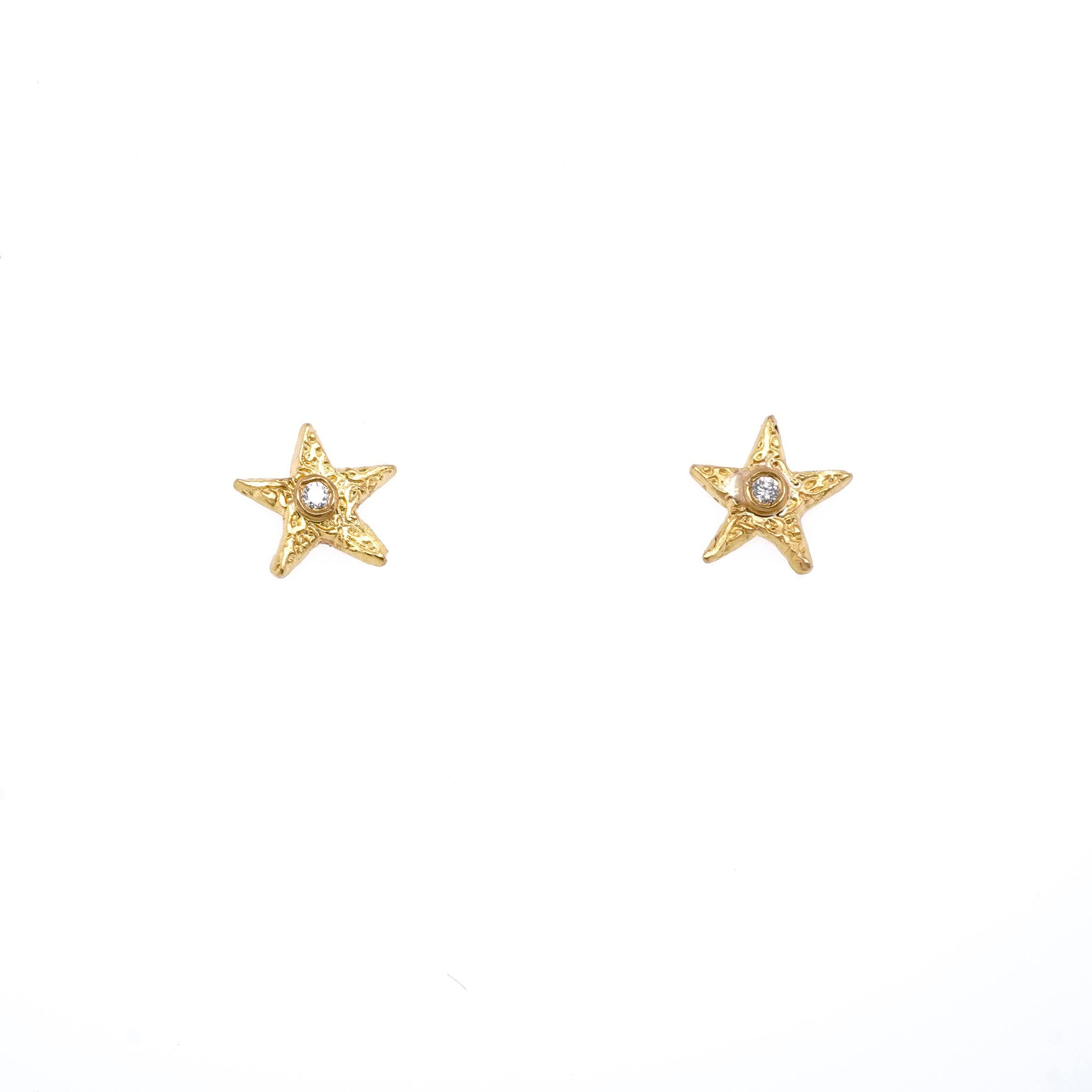 Textured, Star Stud Earrings with Diamonds, in 24kt Gold For Sale 4