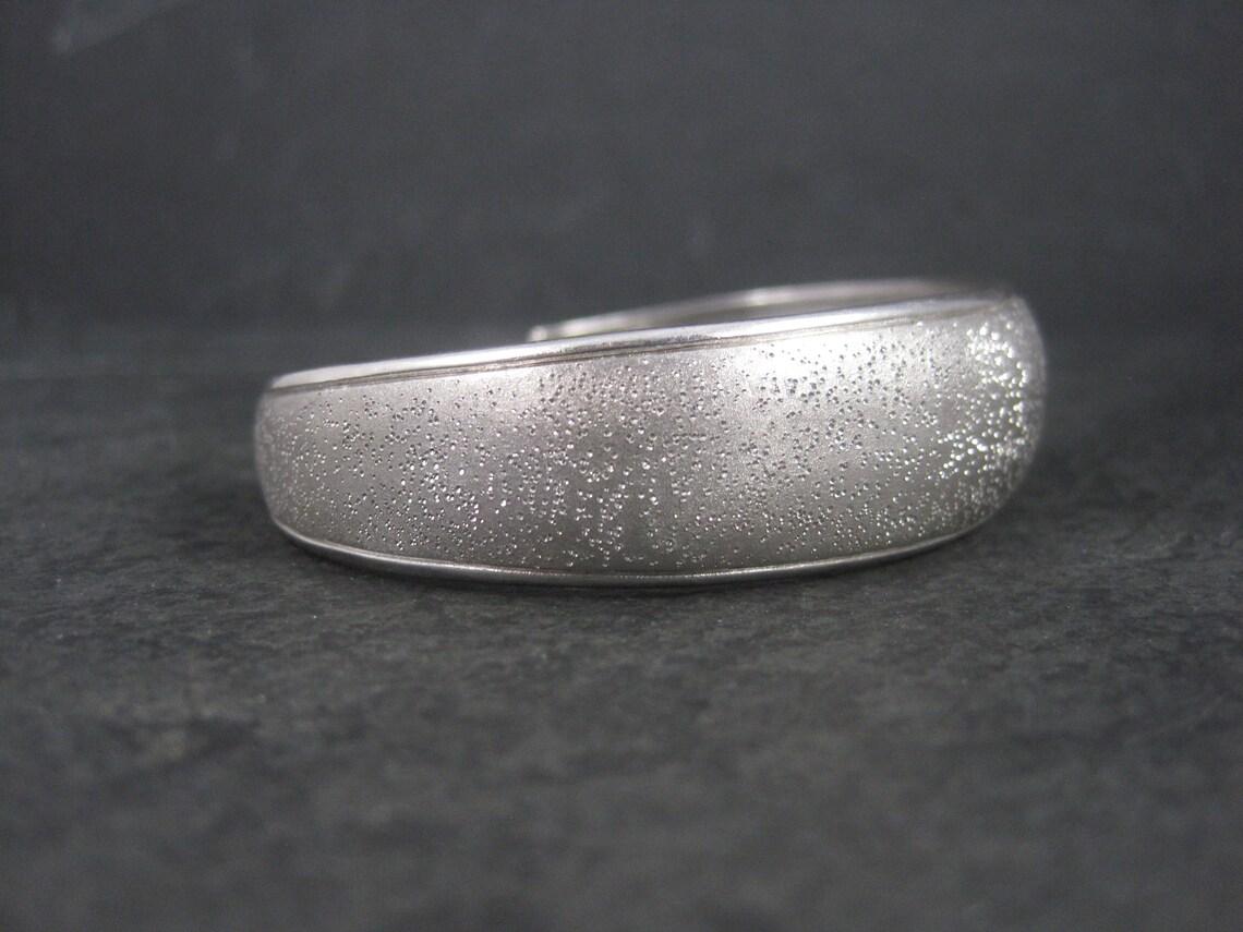 Moderno Bracciale in argento 925 strutturato Delfina by Charles Garnier 6,5 pollici in vendita