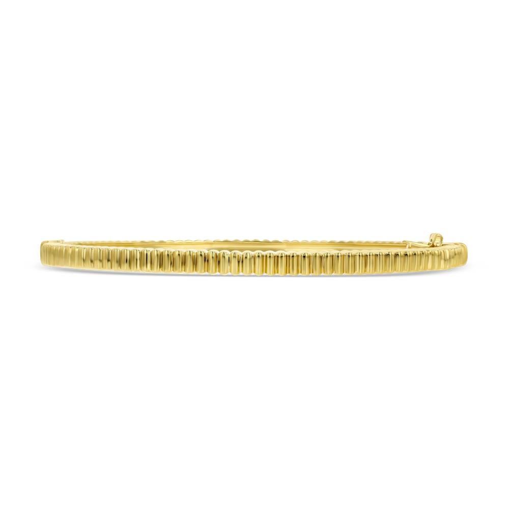 Textured Yellow Gold Bangle In New Condition For Sale In Aspen, CO