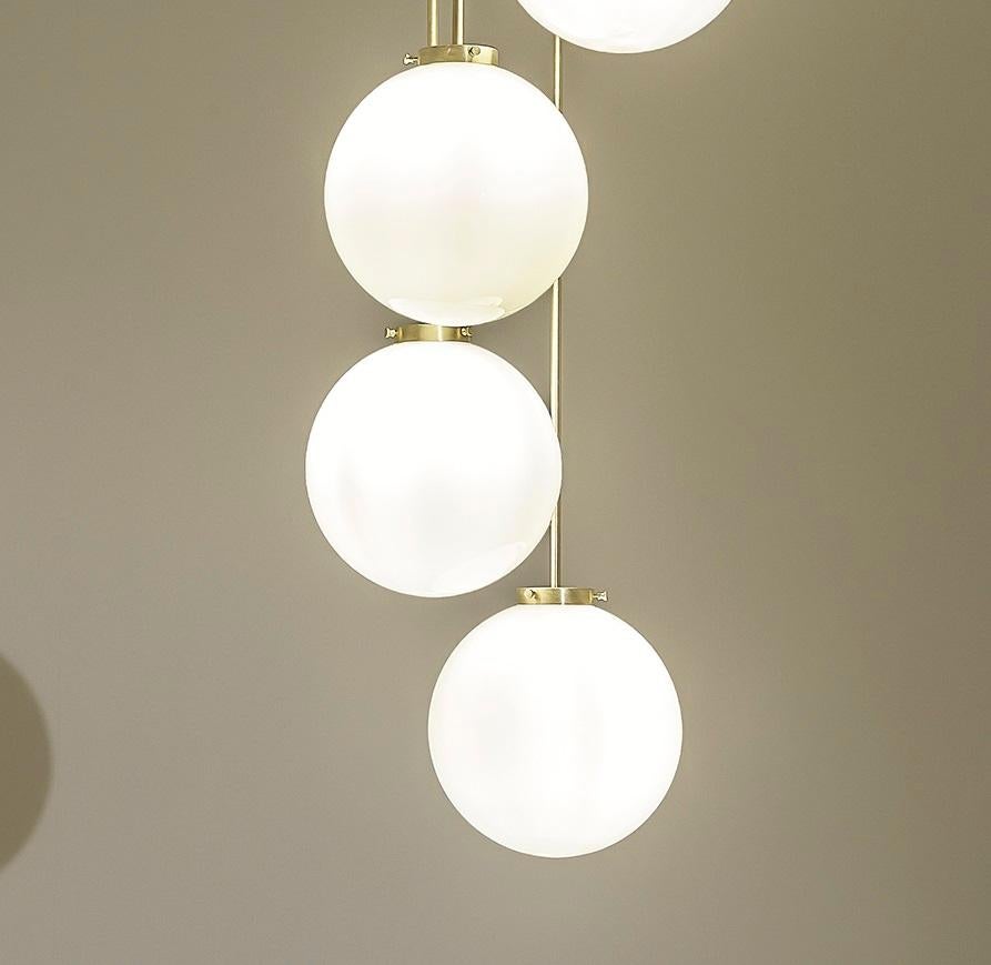 Autre TF625 Suspension Lamp in Satin Brass with Blown Glass Spheres by Daluce en vente