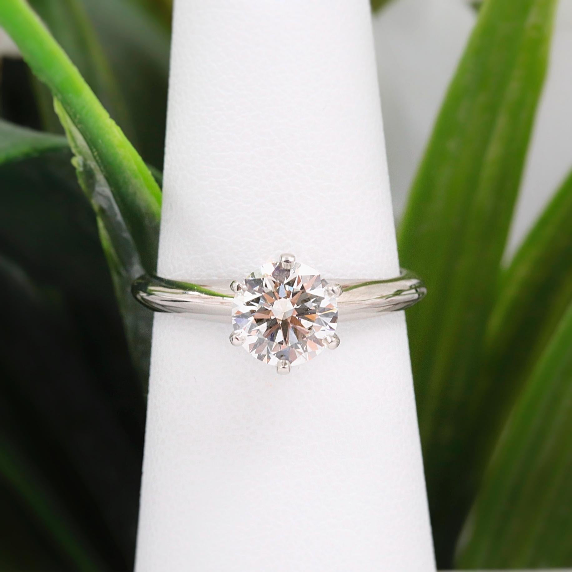 Tiffany & Co. Tiffany Round Diamond 1.00 Carat Engagement Ring Platinum 4