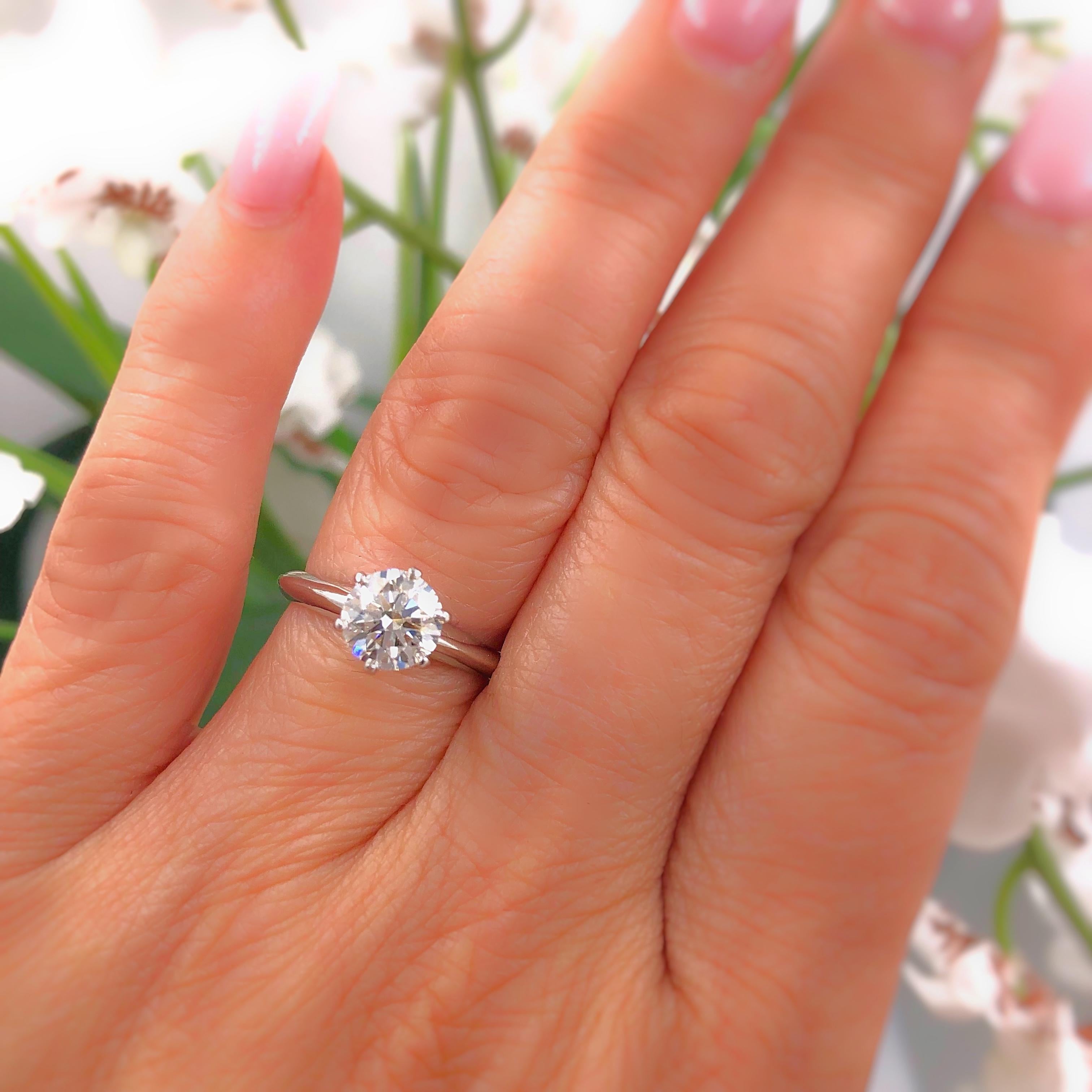 Asscher Cut Tiffany & Co. Tiffany Round Diamond 1.00 Carat Engagement Ring Platinum