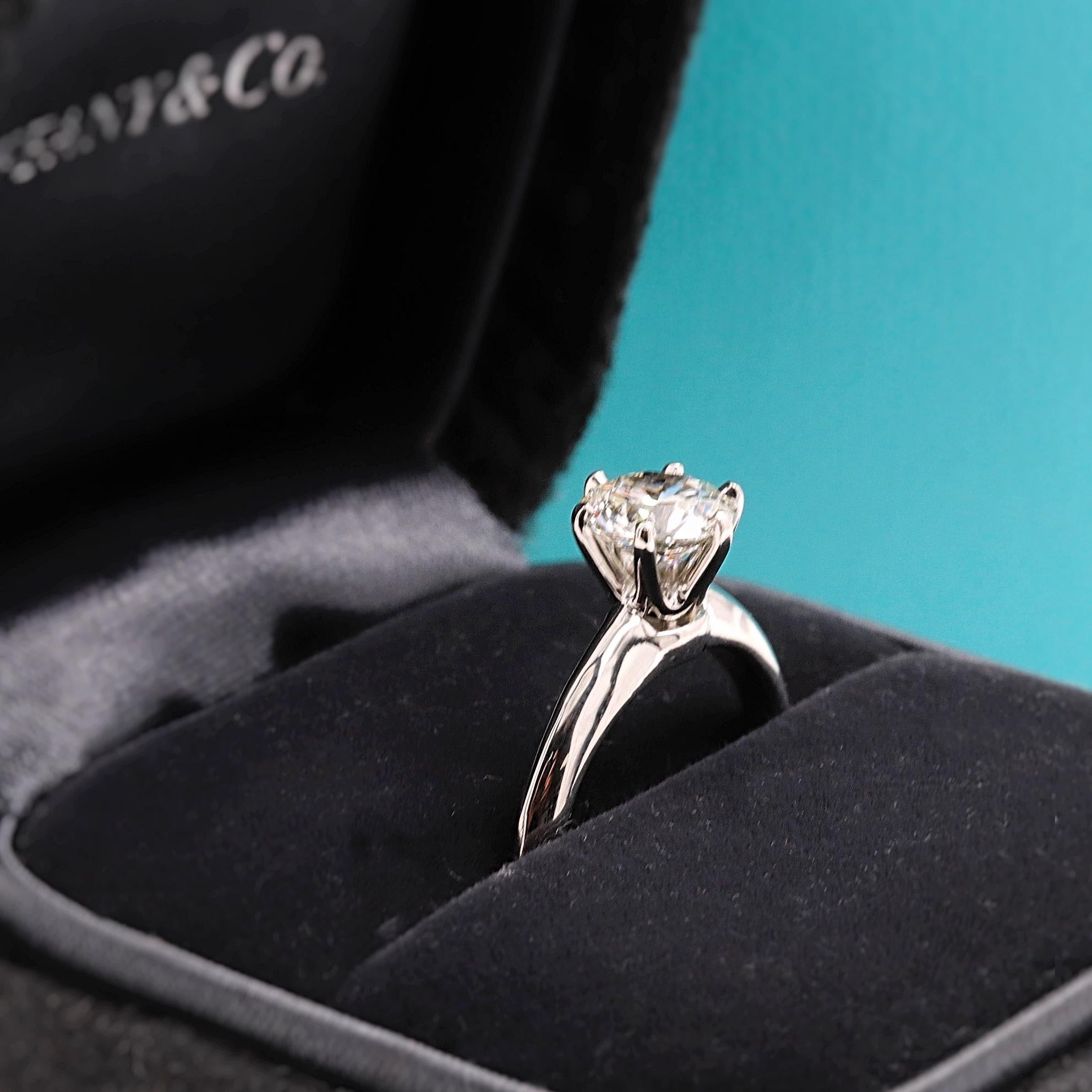 Tiffany & Co. Tiffany Round Diamond 1.00 Carat Engagement Ring Platinum 3