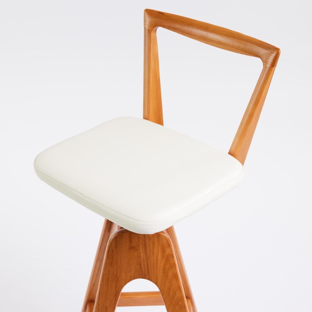 Mid-Century Modern TH Brown Danish Bar Stool in Light Ash - Australian Iconic Designer Piece  For Sale