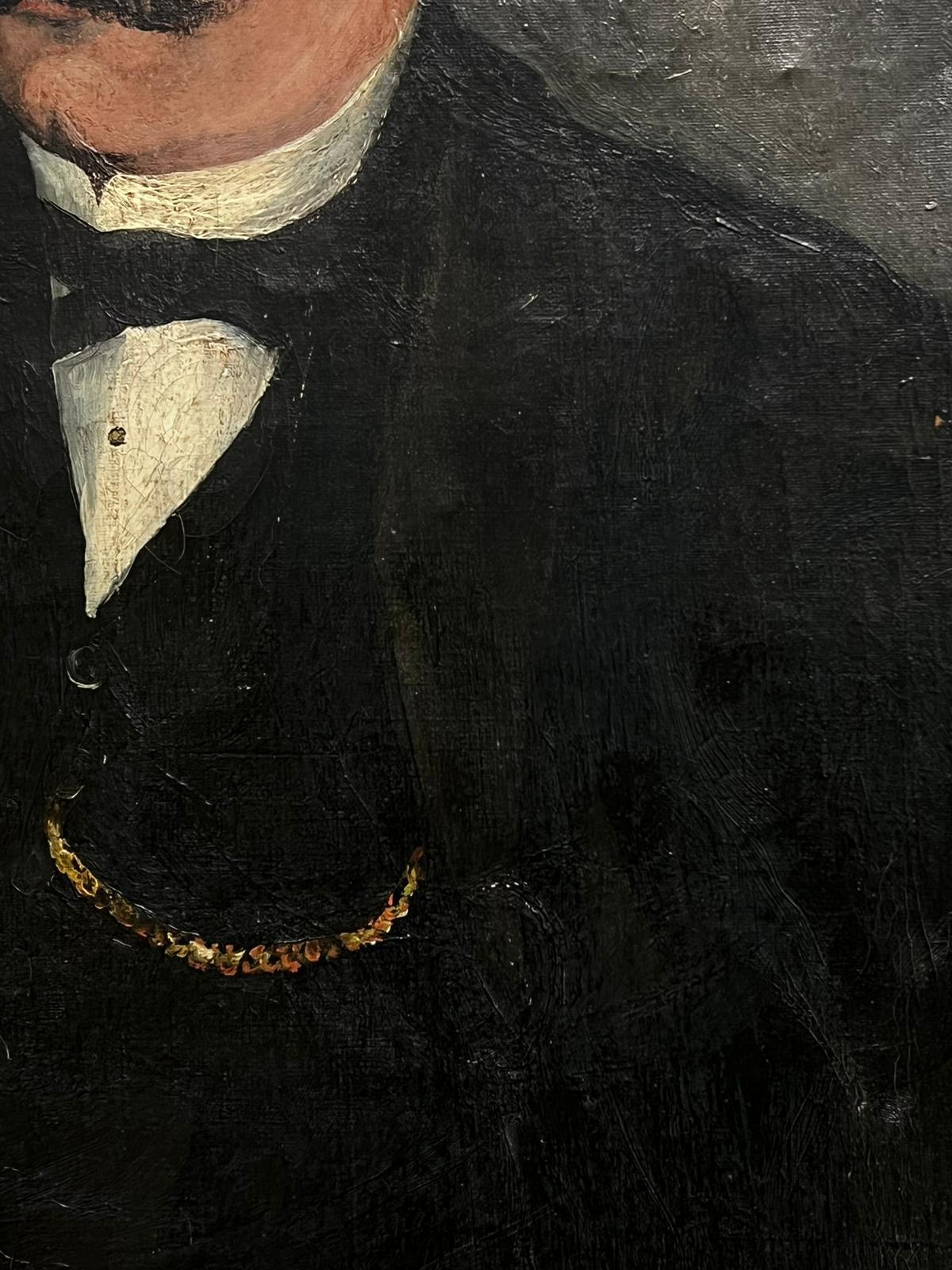 Charaktervolles Porträt eines französischen Mannes mit Hut und Pfeife, signiert und datiert 1903, Ölgemälde – Painting von Th. Chevallier