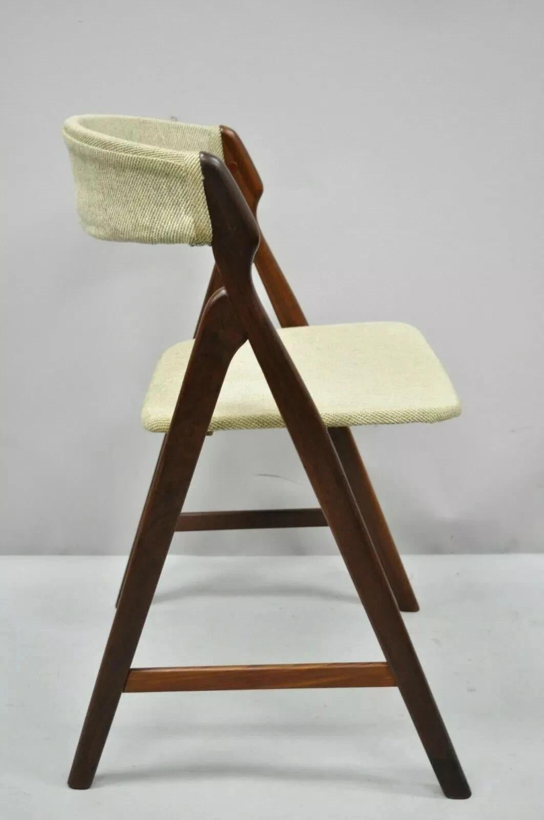 Mid-Century moderno T.H. Harlev Farstrup - Sedia da pranzo a telaio ad A in teak danese del Mid Century Modern in vendita