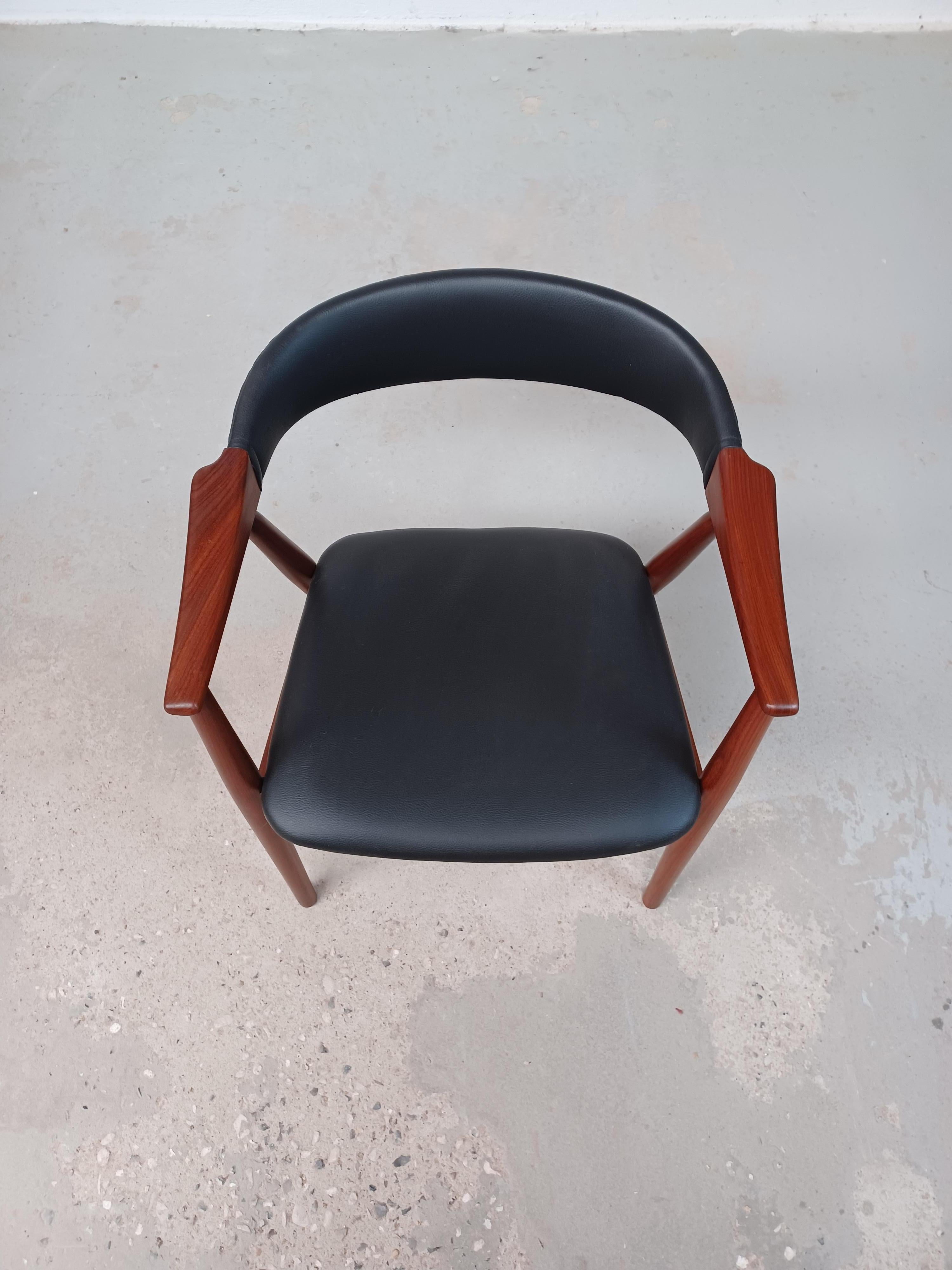 Danish Th. Harlev Teak Armchair Reupholstered in Black Leather. Excellent Condition For Sale