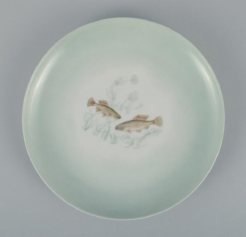 Hand-Painted Th. Karlinder for Bing & Grondahl. Six Dinner Plates with Fish Motifs For Sale