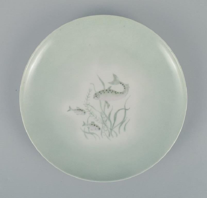 Hand-Painted Th. Karlinder for Bing & Grondahl, Six Dinner Plates with Fish Motifs For Sale