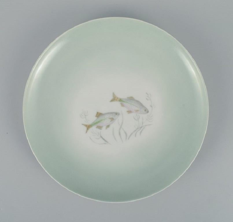 Milieu du XXe siècle Th. Six assiettes plates Karlinder pour Bing & Grondahl à motifs de poissons en vente