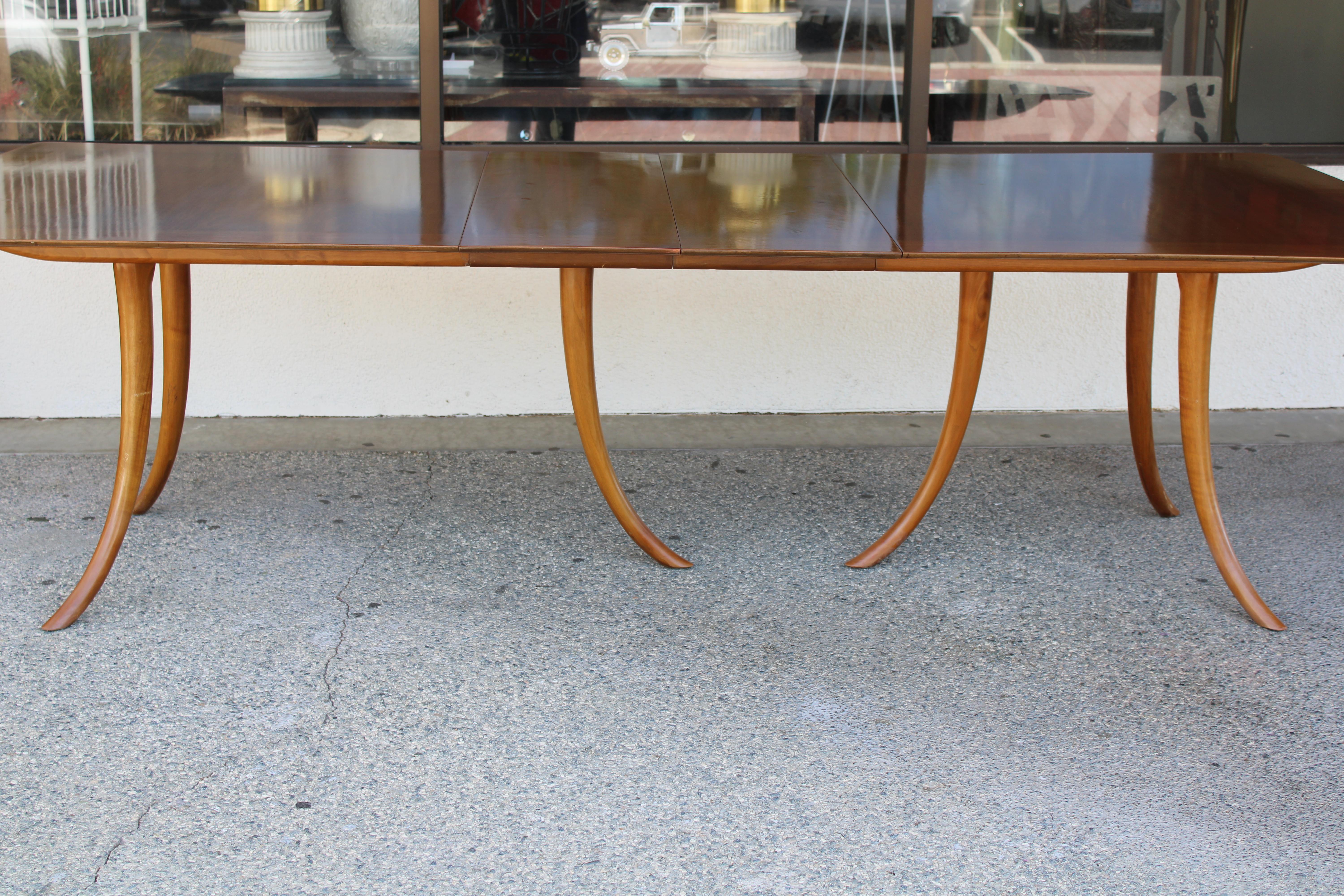 T.H. Robsjohn-Gibbings for Widdicomb Saber Leg Dining Table In Good Condition In Palm Springs, CA