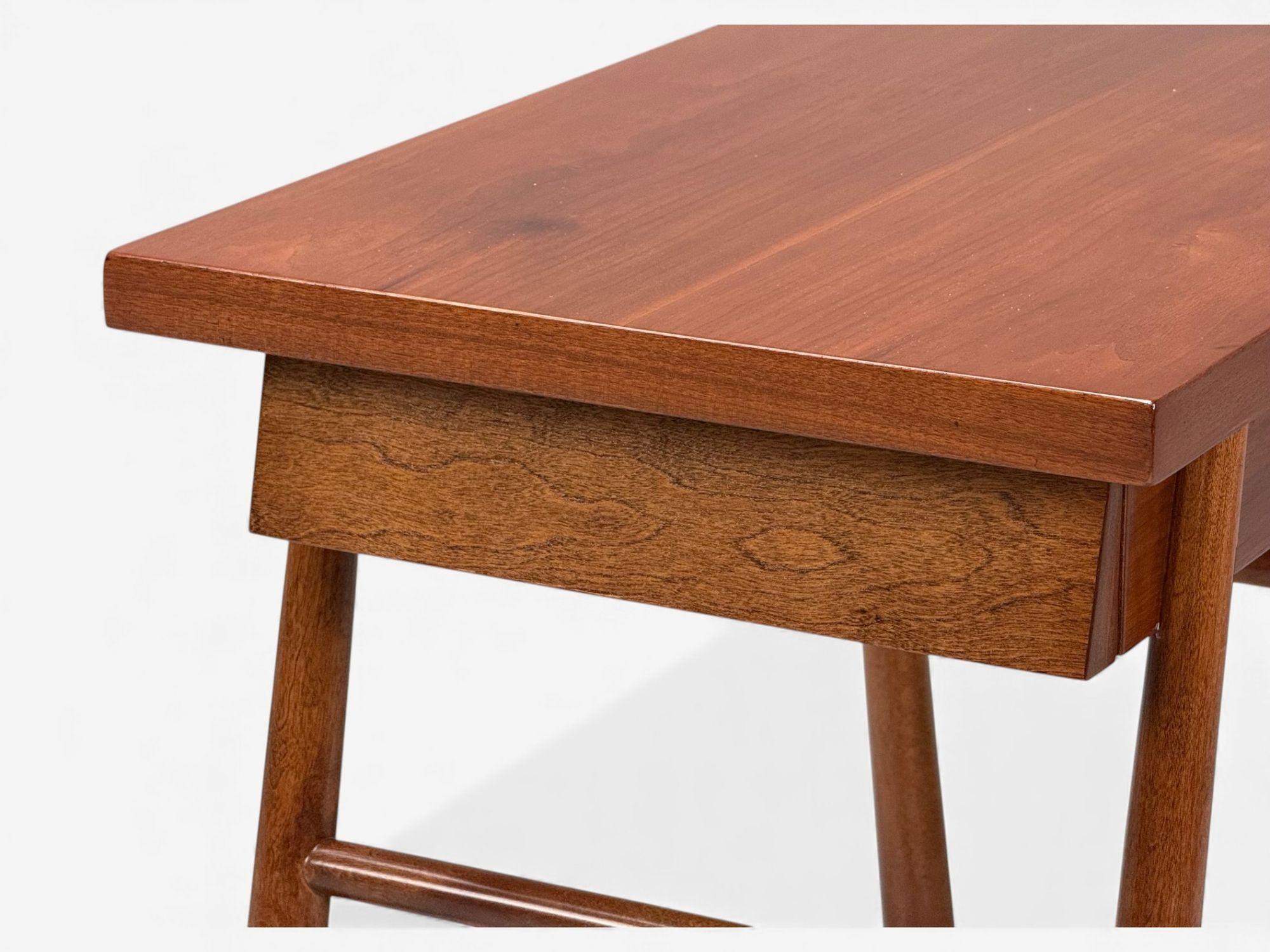 T.H. Robsjohn-Gibbings, American Modern, Mahogany, End Tables, USA, 1950s en vente 1