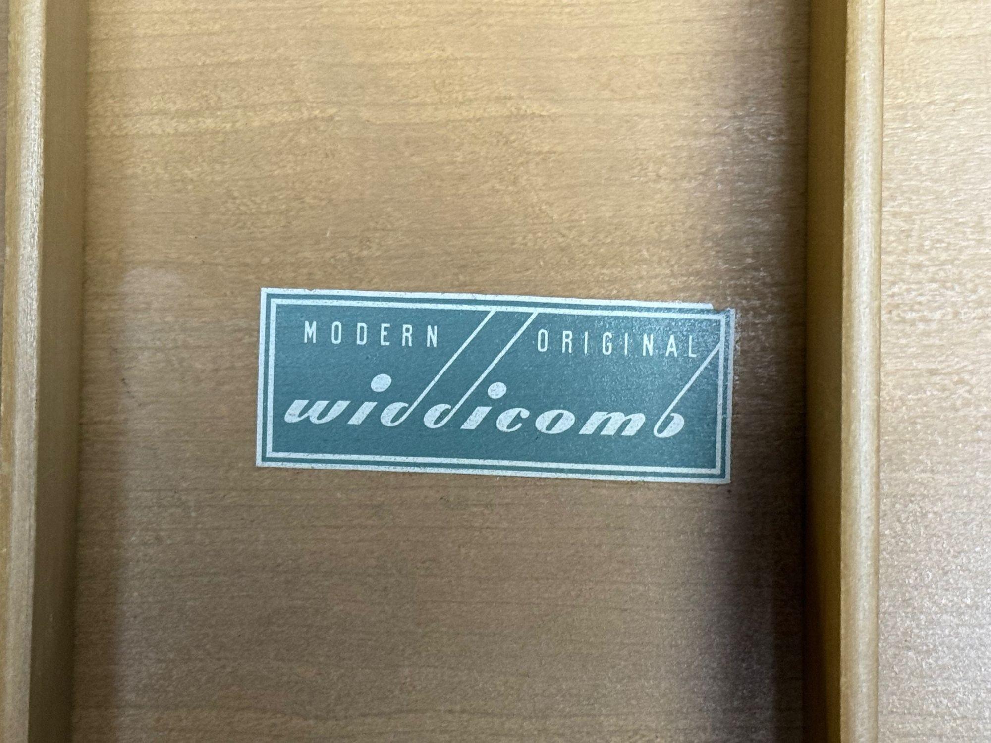 T.H. Robsjohn-Gibbings, Moderno americano, Acero, Comodini, USA, anni '60 in vendita 4