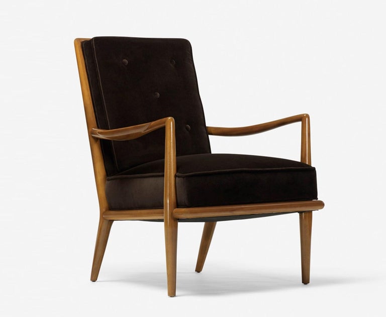 Extremely rare lounge chair model 1716 designed by T.H. Robsjohn-Gibbings for Widdicomb, circa 1955. It features a solid walnut frame fully restored and newly upholstered in a chocolate colored velvet. The beautiful shape gives a sturdy yet