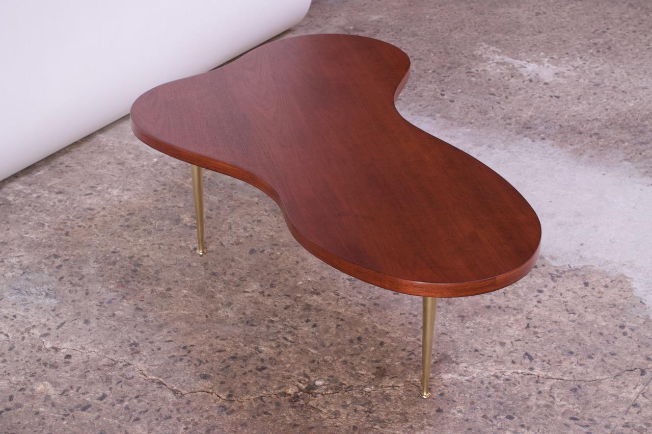 T.H. Robsjohn-Gibbings Biomorphic Walnut and Brass Coffee Table In Good Condition In Brooklyn, NY