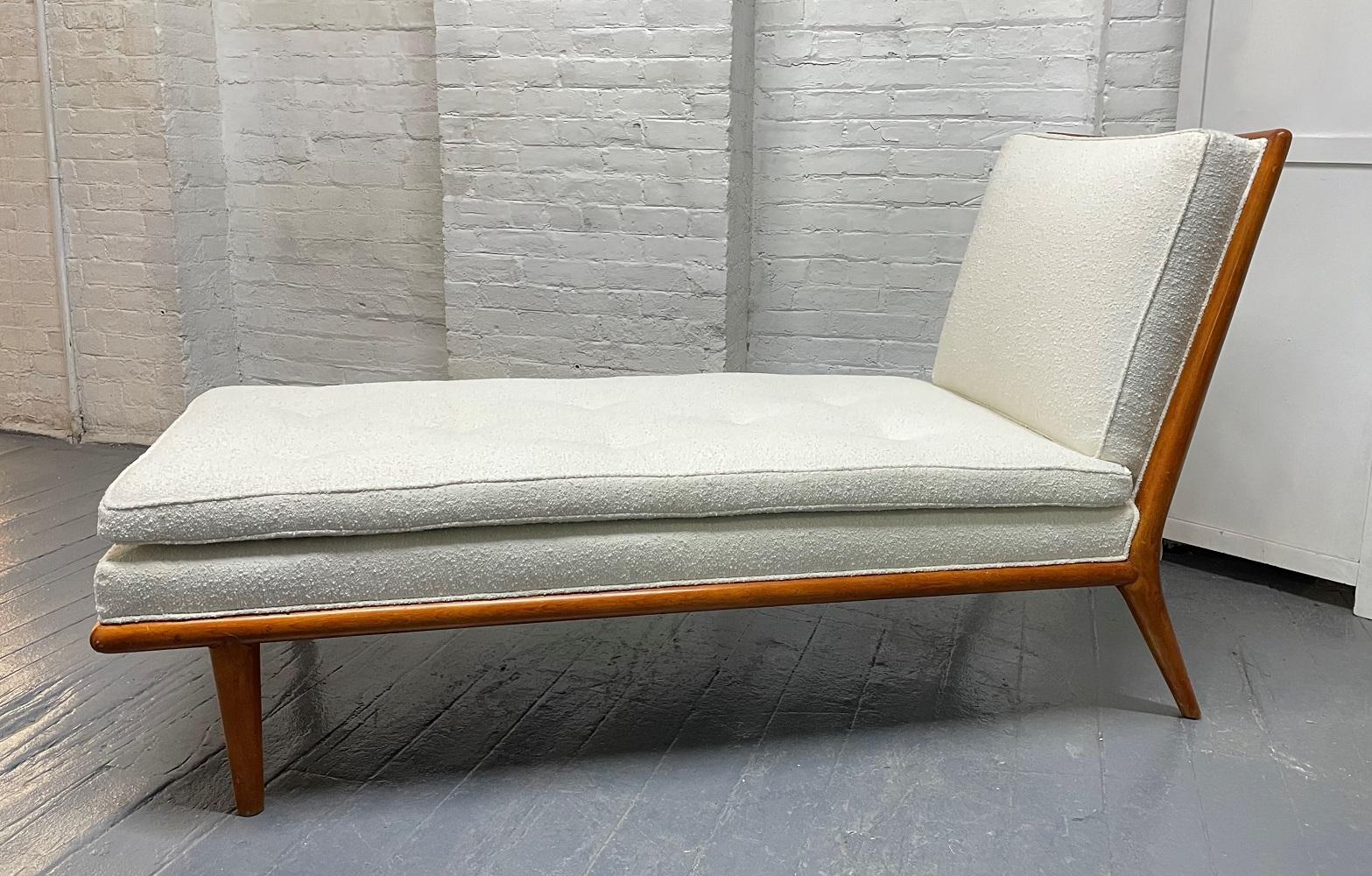 T.H. Robsjohn Gibbings Chaise Lounge in Bouclé In Good Condition In New York, NY