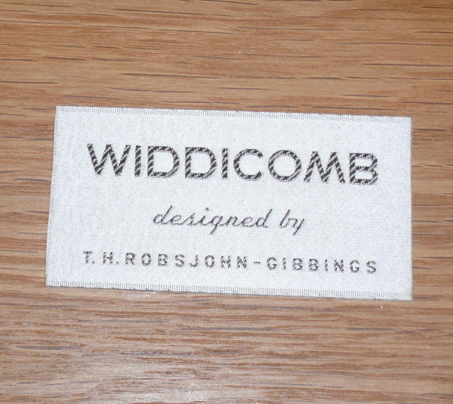 Mid-Century Modern T.H. Robsjohn Gibbings Chest or Dresser Pair Available  For Sale