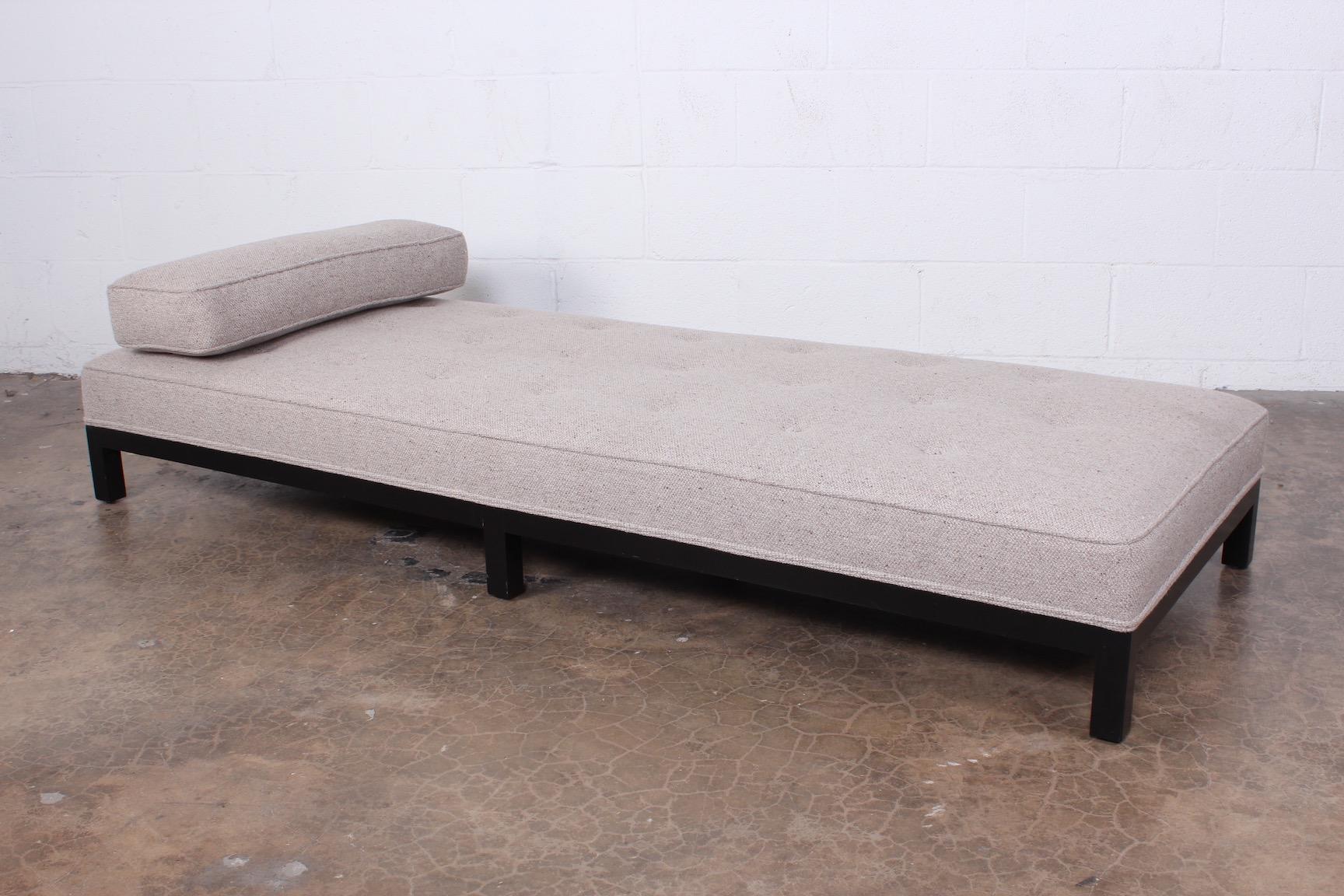 T.H. Robsjohn-Gibbings Daybed or Bench 2