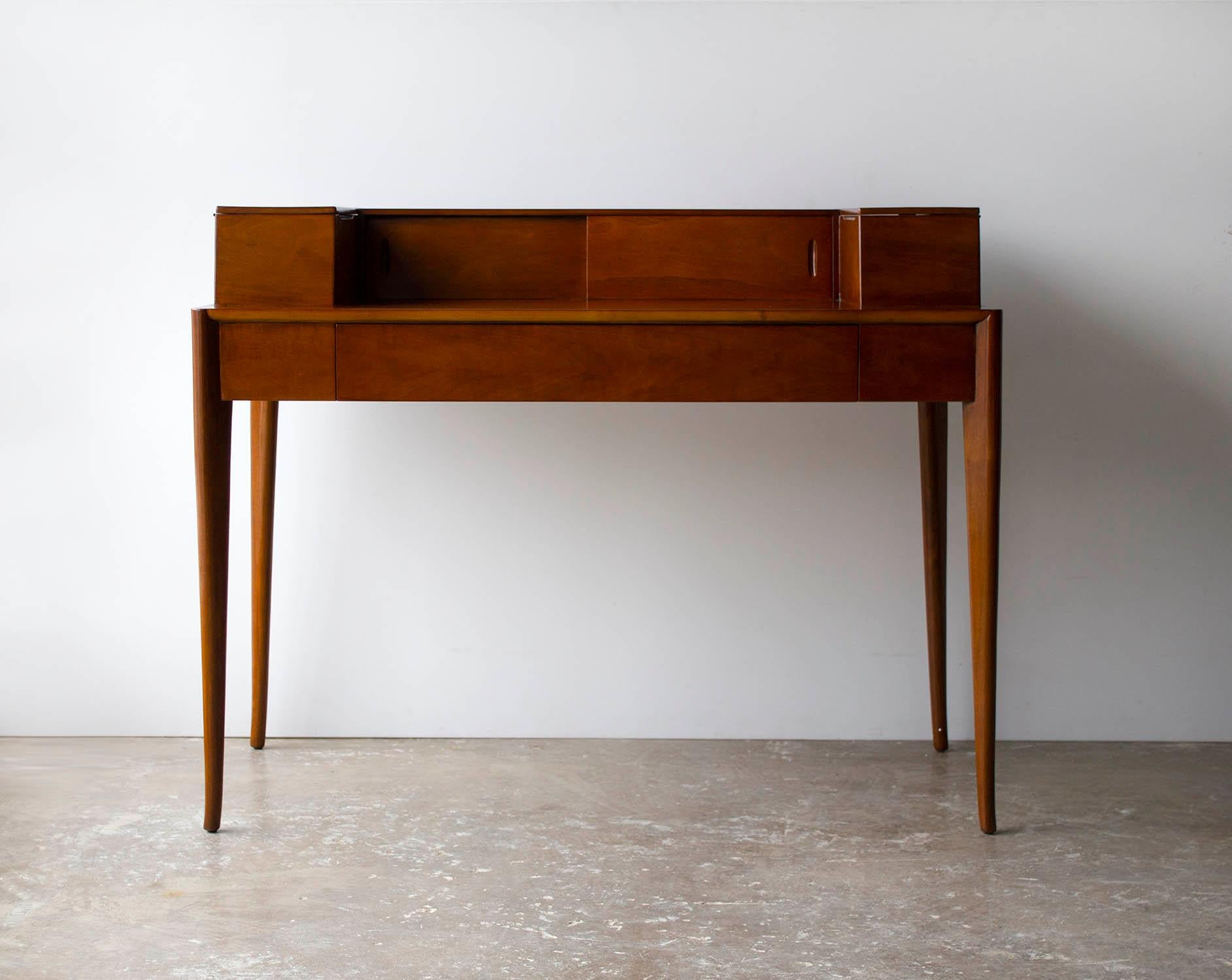 T.H. Robsjohn-Gibbings Desk for Widdicomb in Mahogany with Sabre Legs, 1950s In Good Condition In Dallas, TX