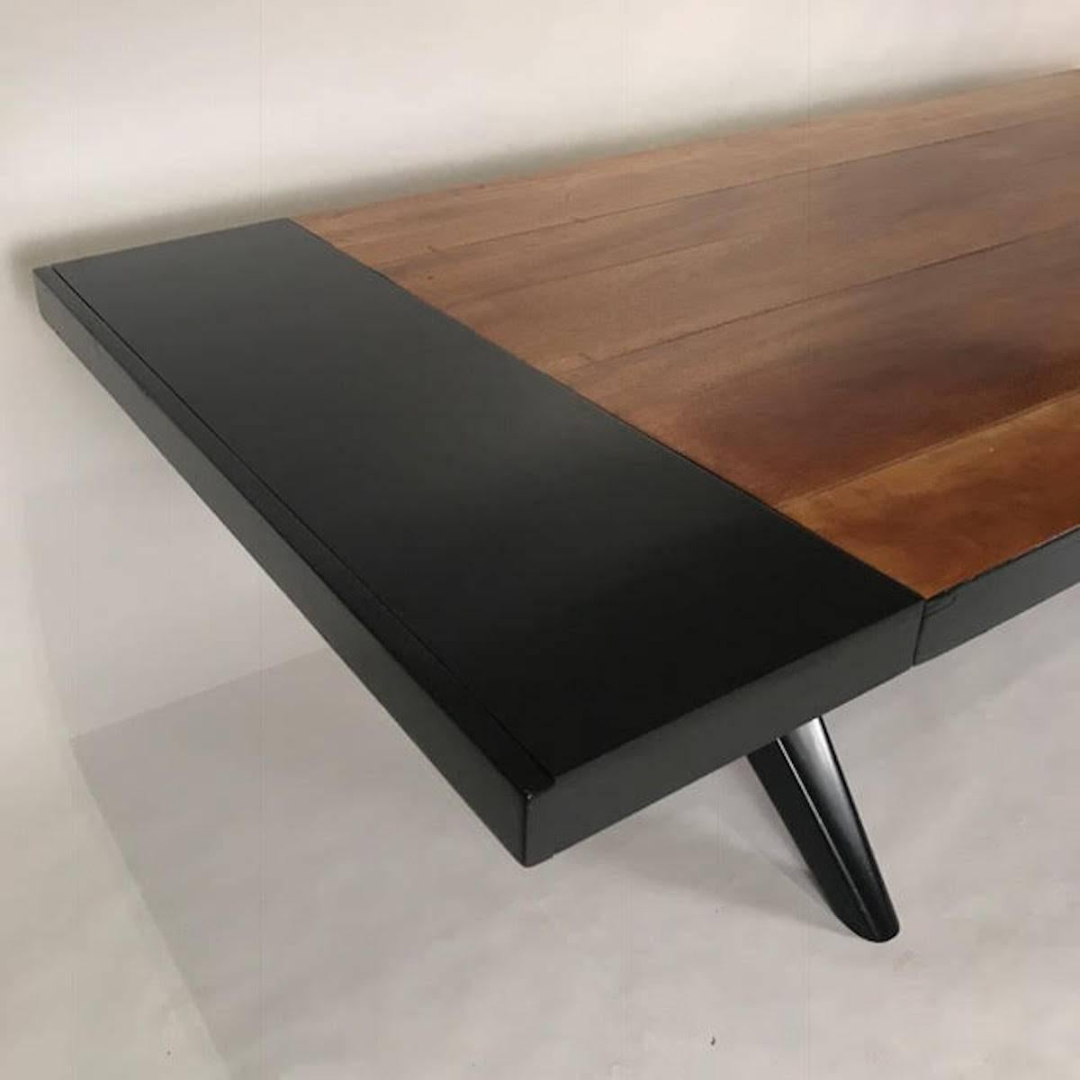 Mid-Century Modern T.H. Robsjohn-Gibbings Dining Table with Lacquered Leaves and 