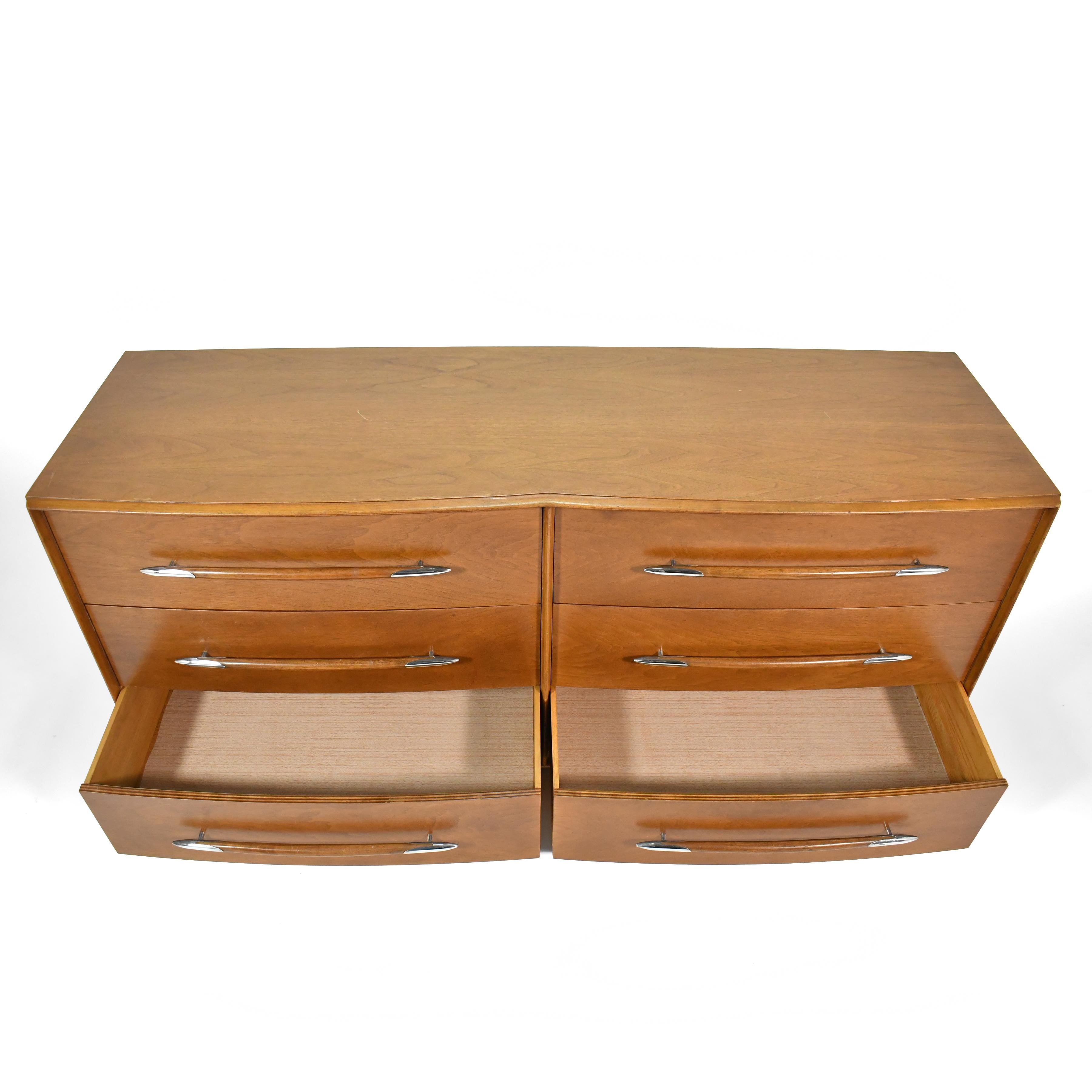 T.H. Robsjohn-Gibbings Double Dresser by Widdicomb For Sale 1