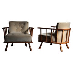 T.H. Robsjohn Gibbings Early Walnut and Velvet Lounge Chairs for Widdicomb, 1951