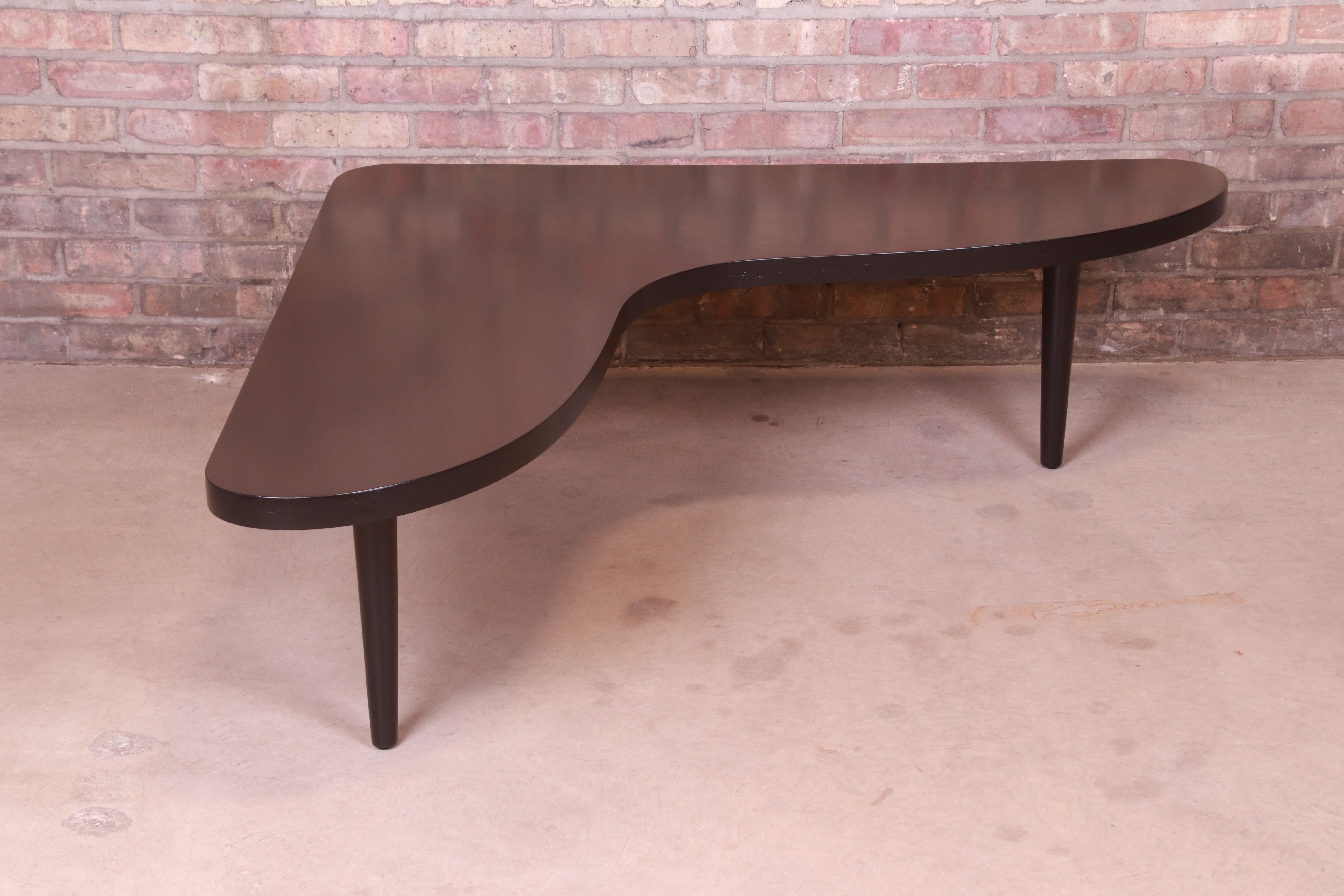 T.H. Robsjohn-Gibbings for Widdicomb Black Lacquered Boomerang Coffee Table For Sale 4