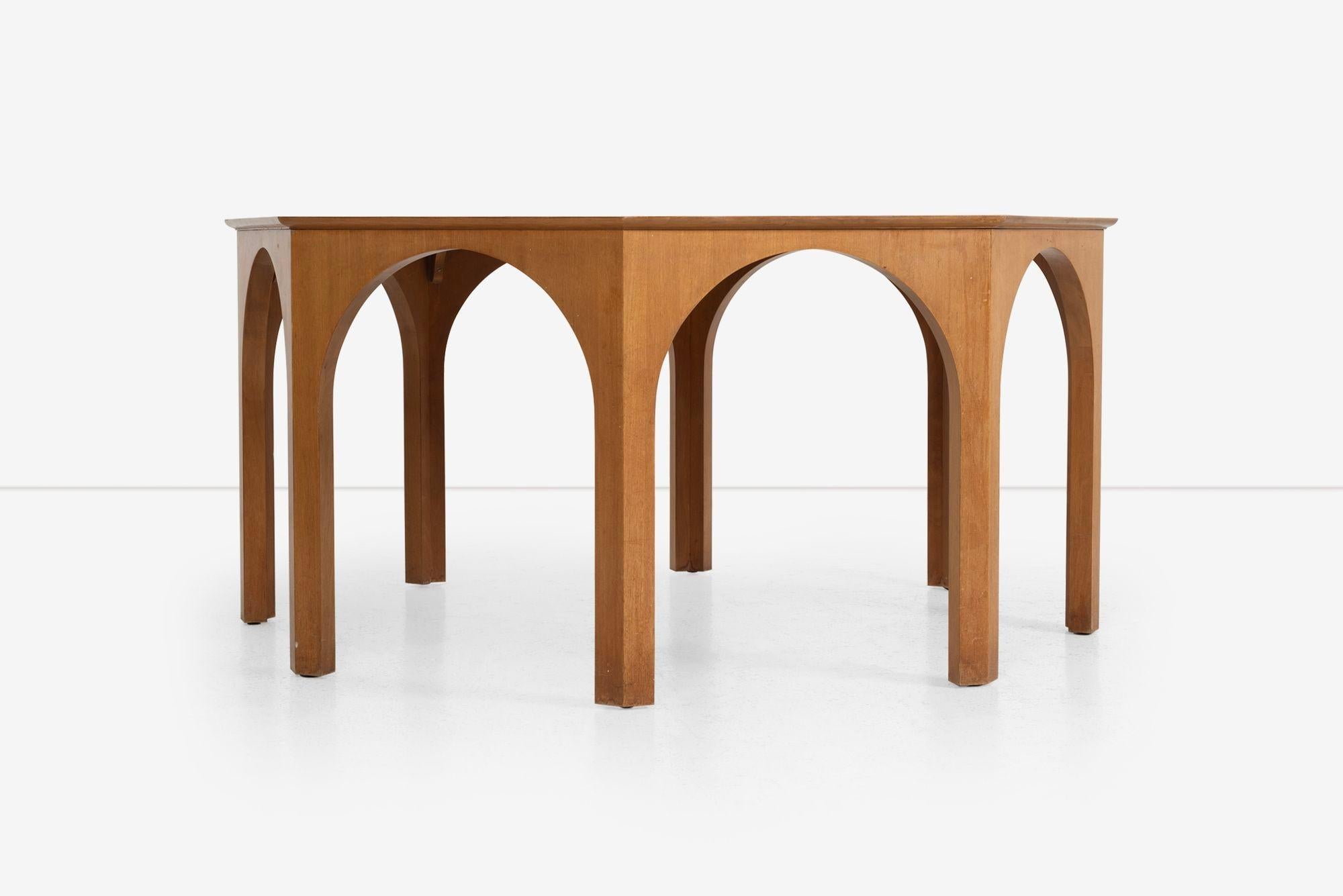 T.H. Robsjohn-Gibbings for Widdicomb Colosseum Dining Table, 1956
United Kingdom / USA

Elegant octagonal dining table designed by Robsjohn-Gibbings for Widdicomb in bleached walnut.
Stamped manufacturer’s mark to the underside: ‘12/56 4313 Sherry