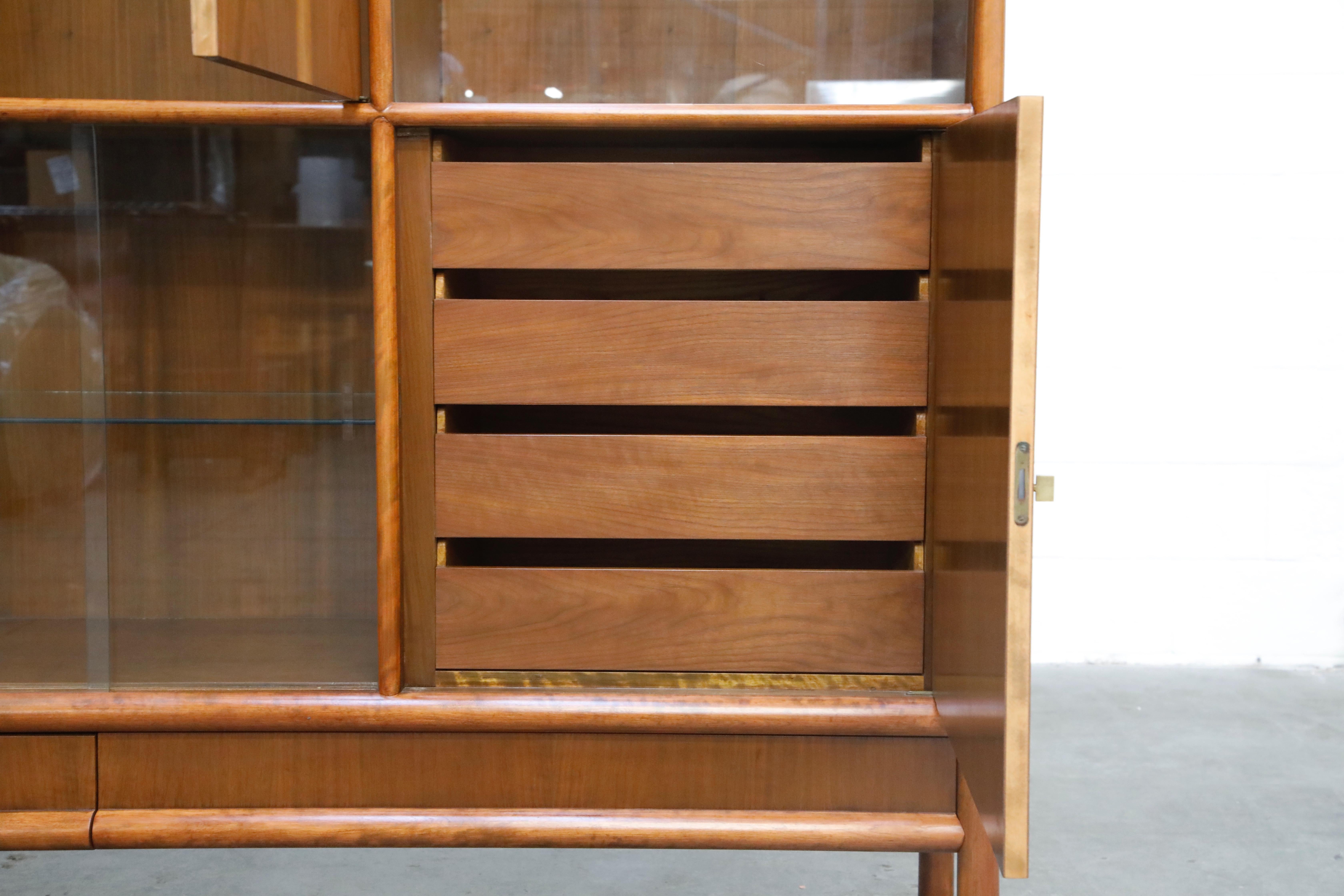 T.H. Robsjohn Gibbings for Widdicomb Display Bookcase Cabinet, 1950s, Signed 3