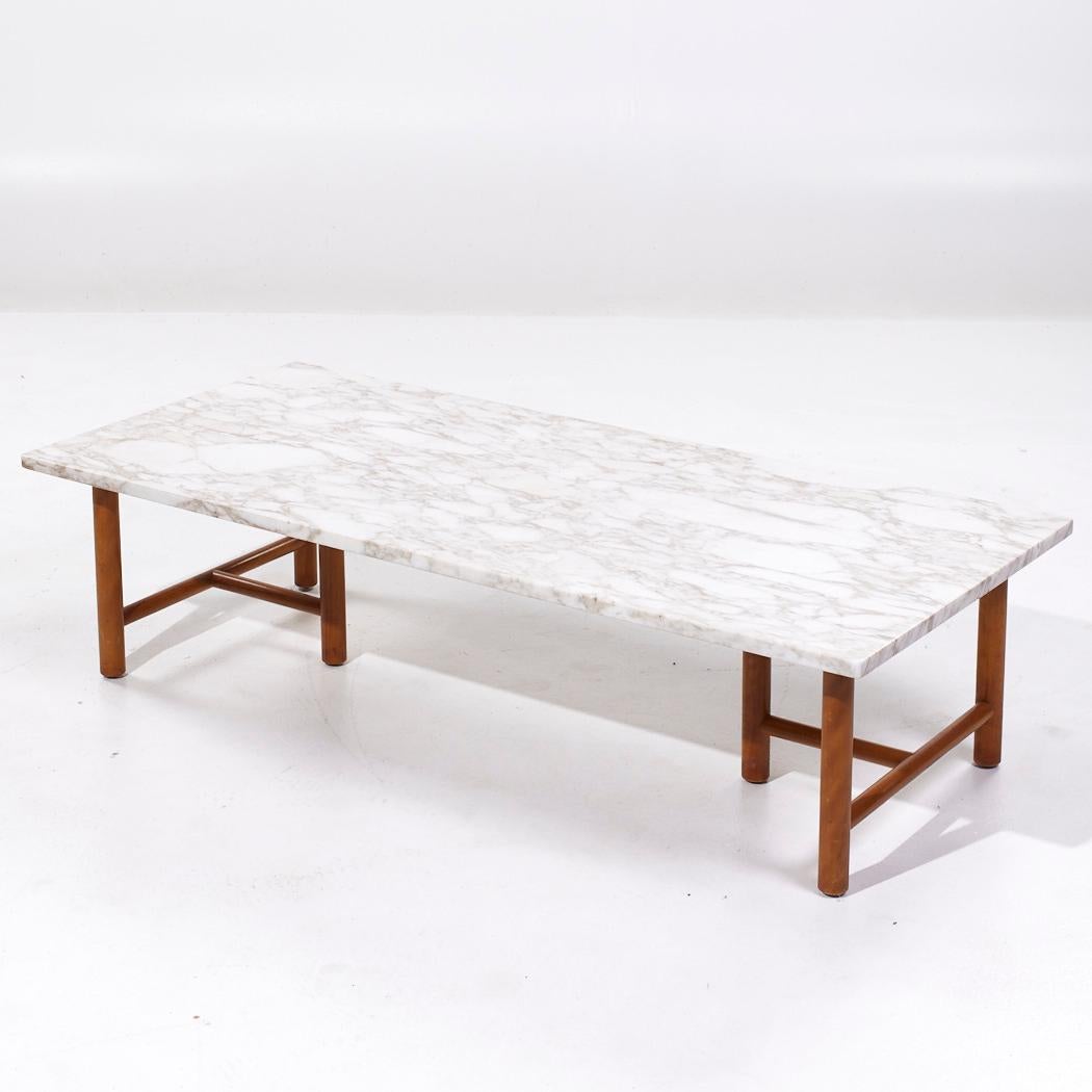T.H. Robsjohn Gibbings pour Widdicomb Table basse en marbre du milieu du siècle dernier en vente 1