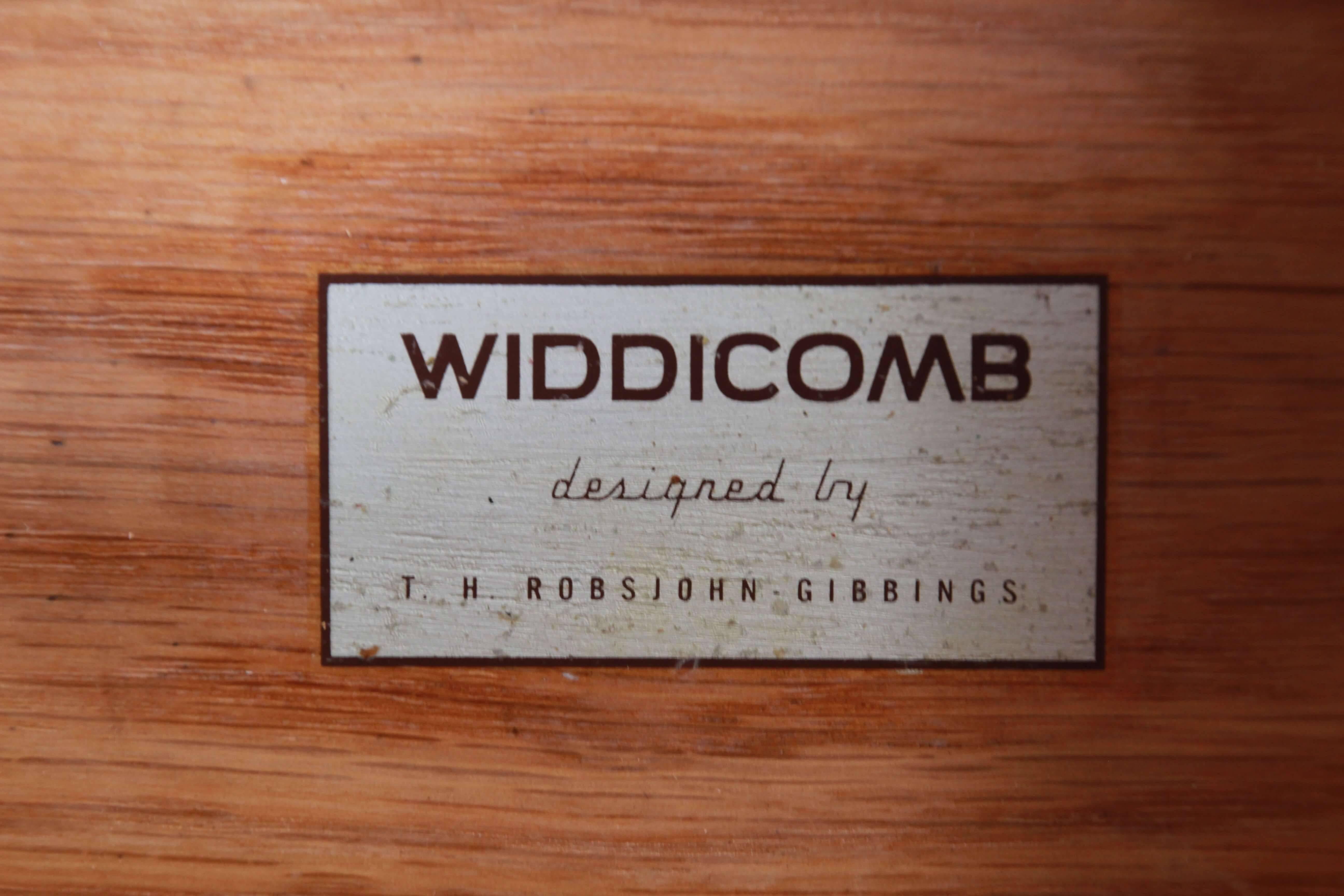 T.H. Robsjohn-Gibbings for Widdicomb Mid-Century Modern Three-Drawer Chest 7