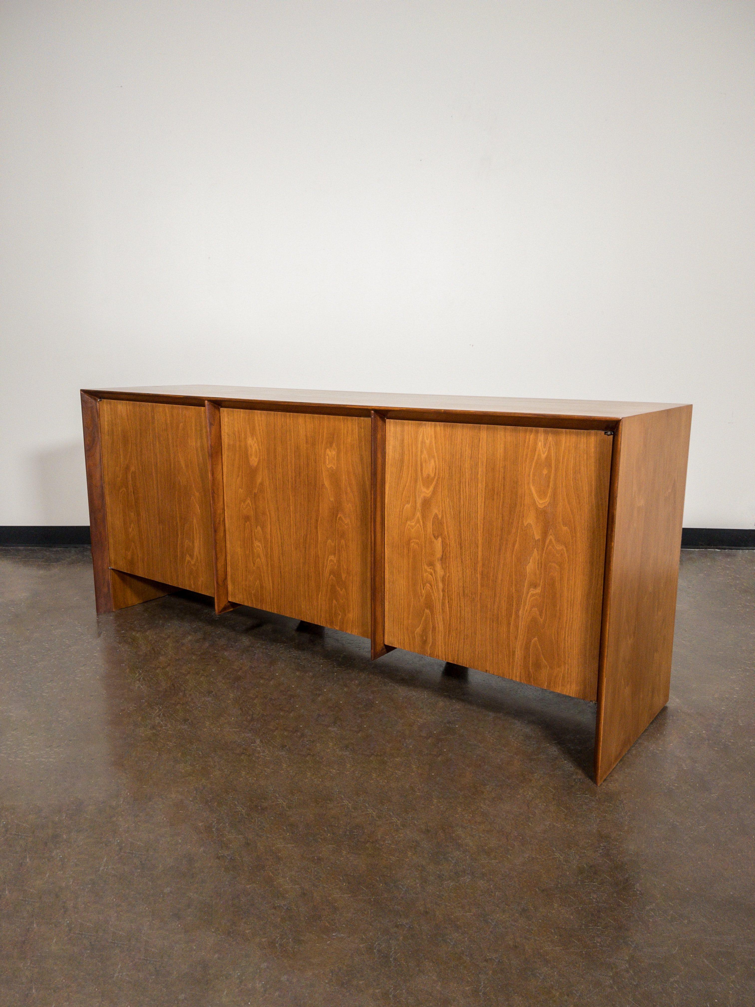 T.H. Robsjohn-Gibbings for Widdicomb Three-Bay Sideboard, c 1950, Signed 8