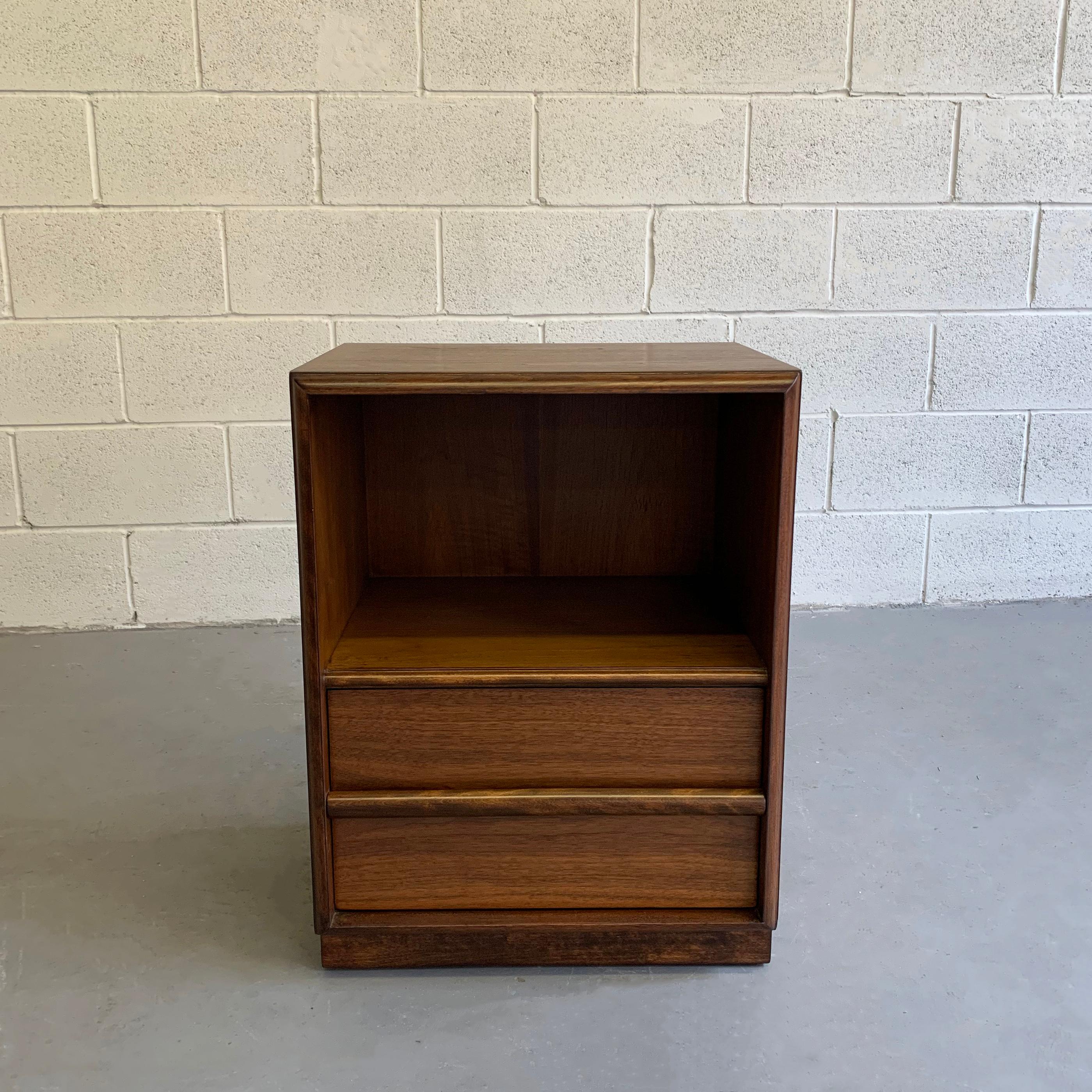 Mid-Century Modern, walnut nightstand or end table by T.H. Robsjohn Gibbings For Widdicomb features an 11 inch height opening and 9.5 inch height drawer.