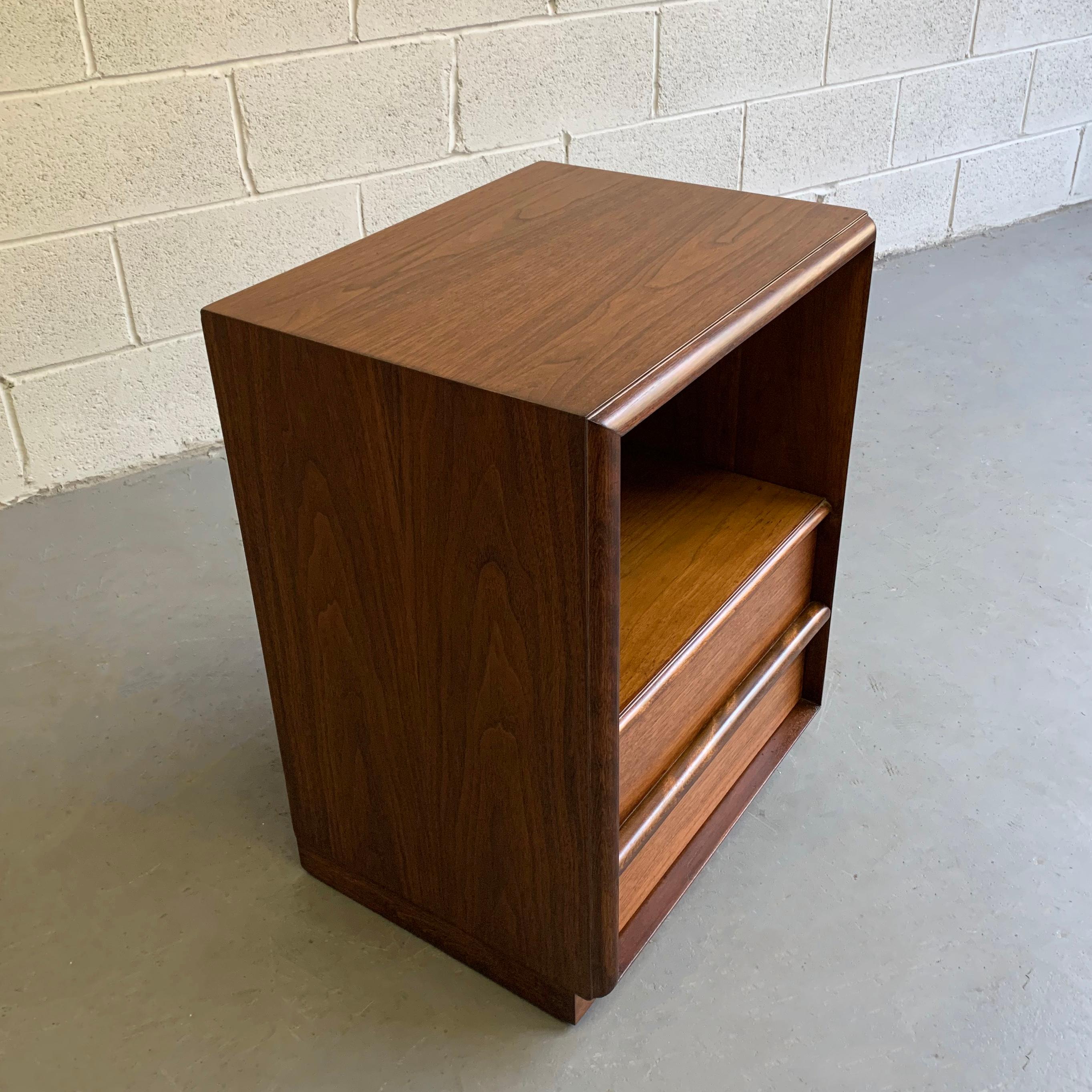 T.H. Robsjohn Gibbings for Widdicomb Walnut End Table Nightstand 1