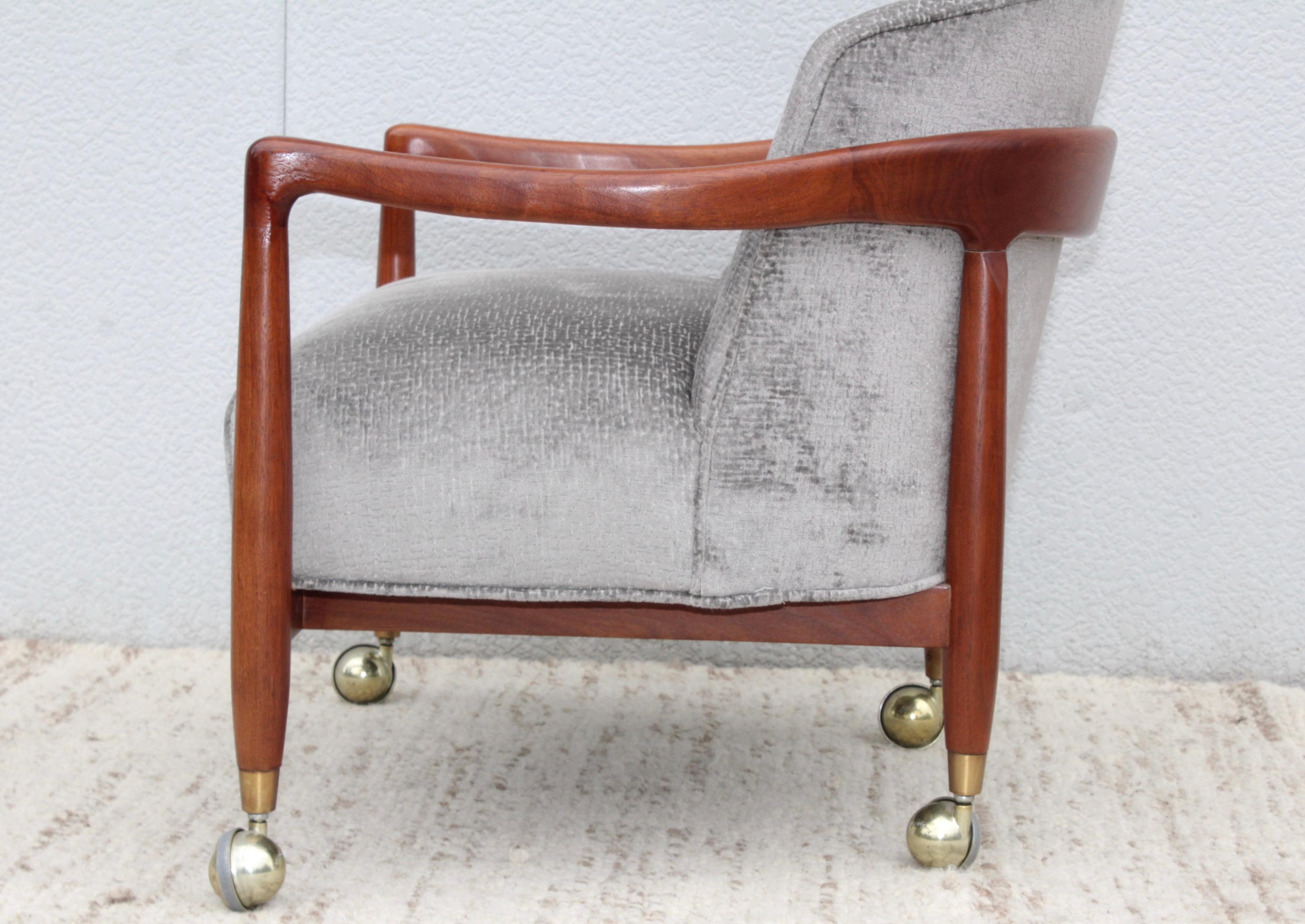 T.H. Robsjohn-Gibbings for Widdicomb Walnut Lounge Chairs 2