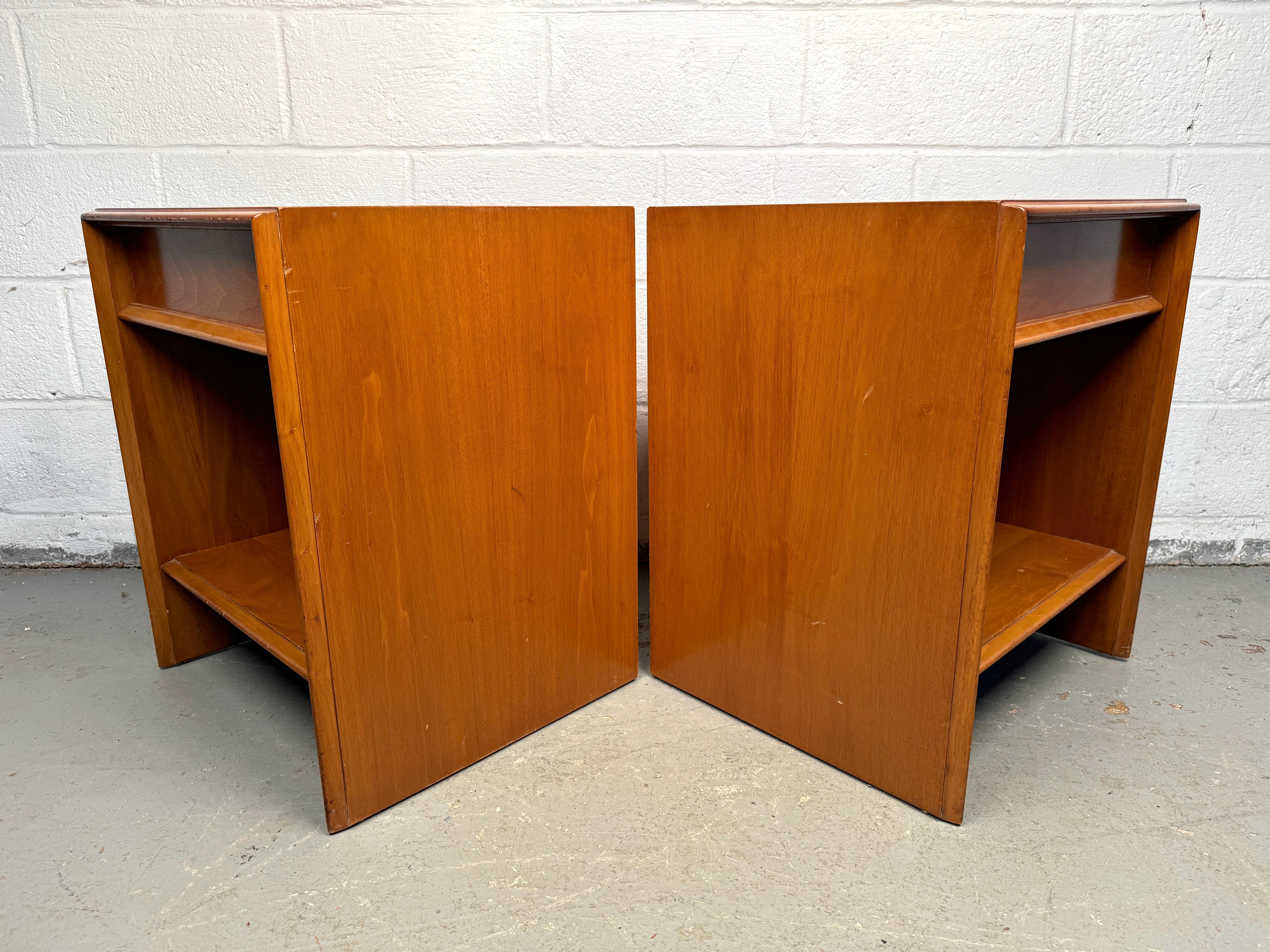 T.H. Robsjohn-Gibbings for Widdicomb Walnut Nightstands For Sale 6