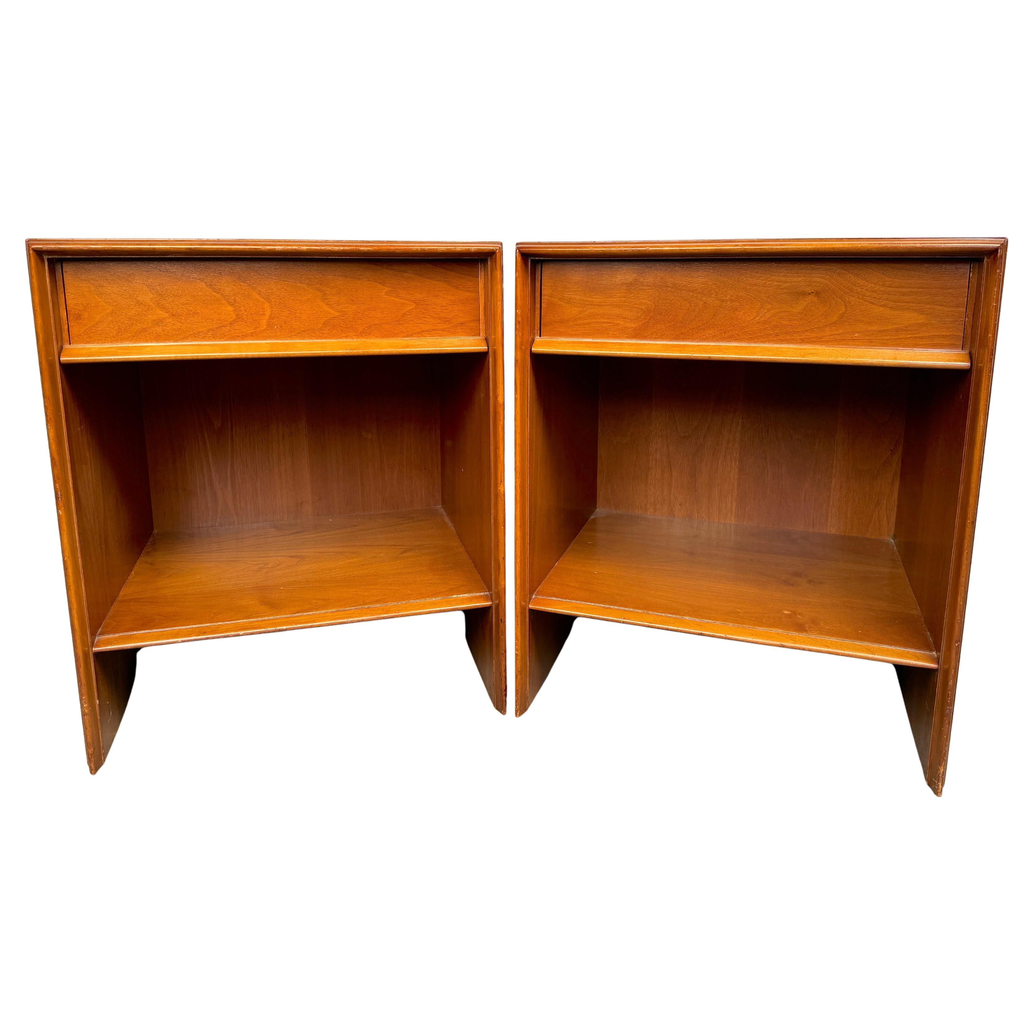 T.H. Robsjohn-Gibbings for Widdicomb Walnut Nightstands