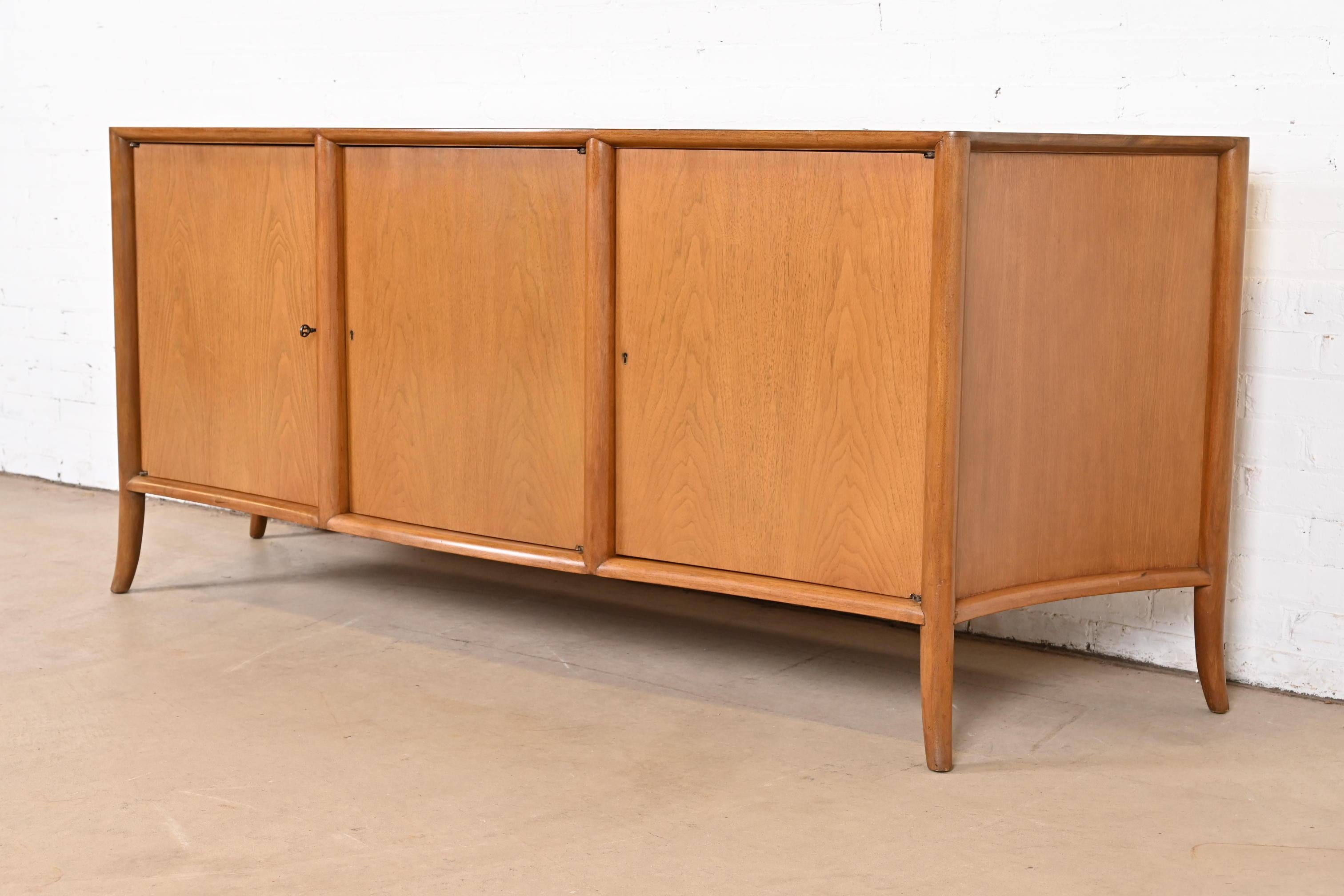 T.H. Robsjohn-Gibbings for Widdicomb Walnut Saber Leg Sideboard or Bar Cabinet In Good Condition For Sale In South Bend, IN