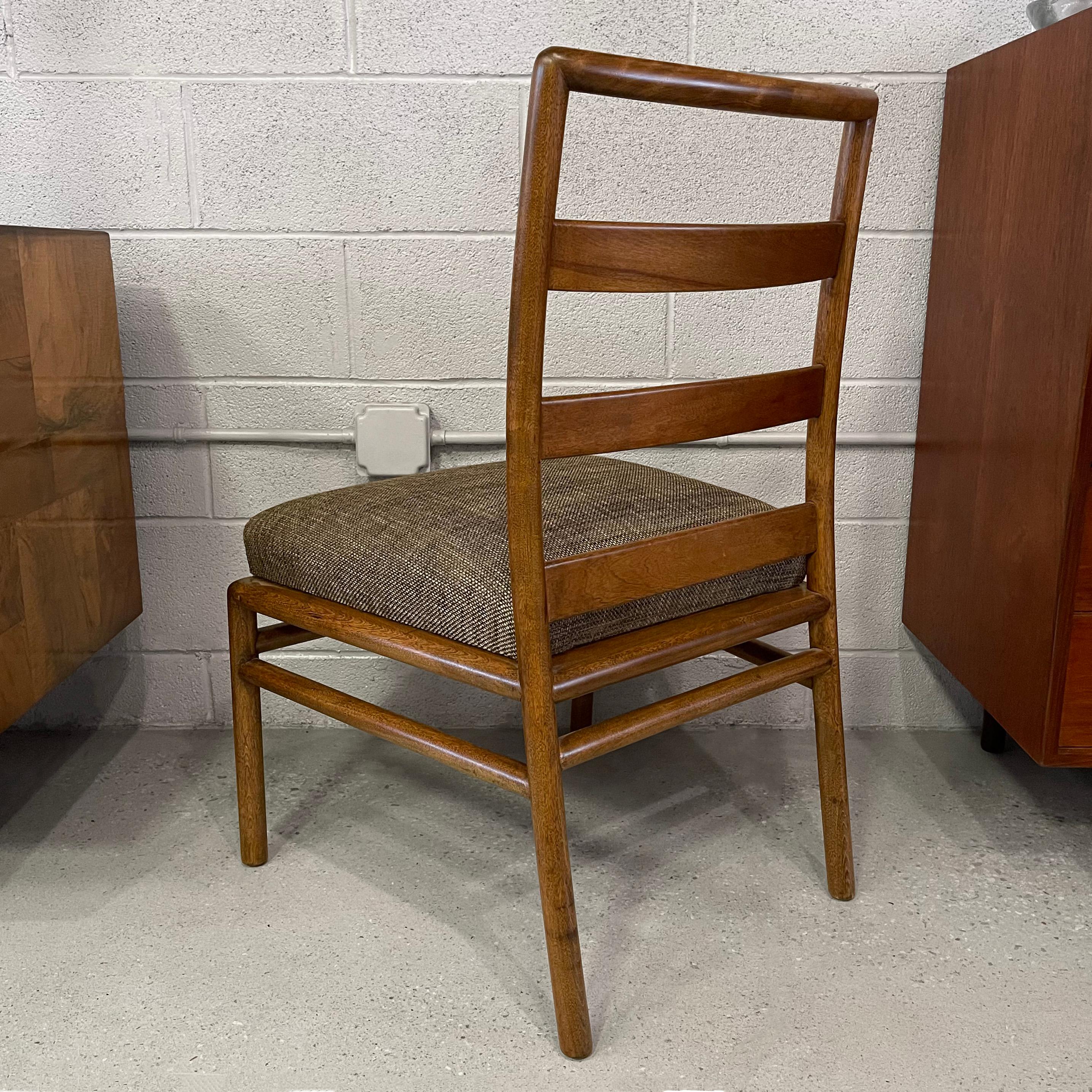 T.H. Robsjohn Gibbings Ladder Back Side Chair In Good Condition For Sale In Brooklyn, NY