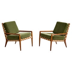 T.H. Robsjohn-Gibbings, Lounge Chairs, Walnut, Webbing, Mohair, USA, 1950s