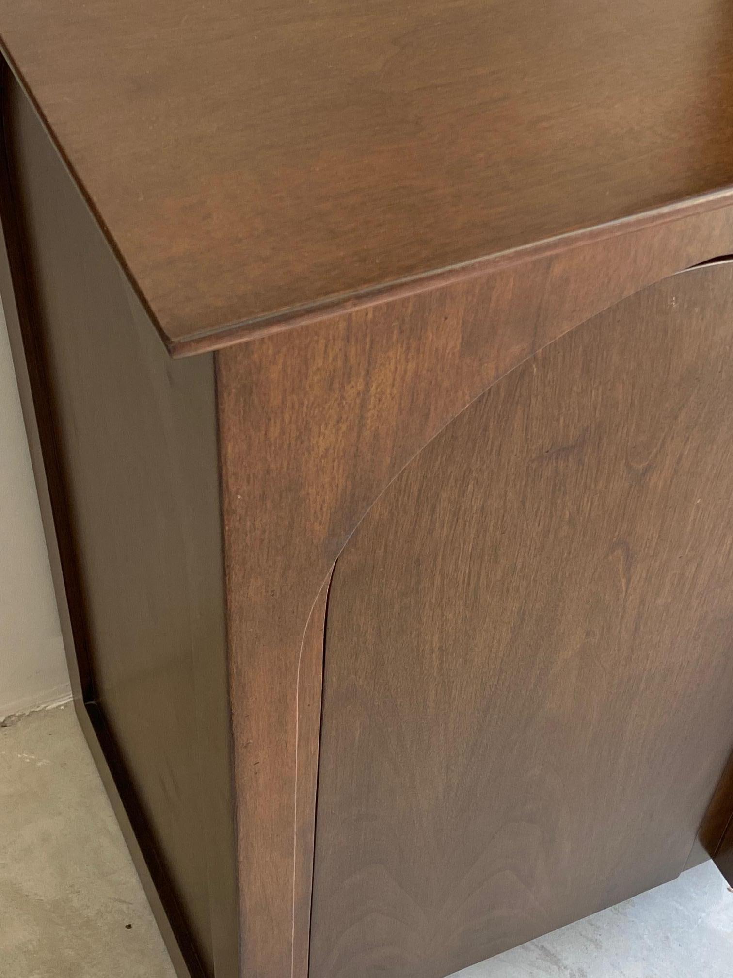 th robsjohn gibbings cabinet