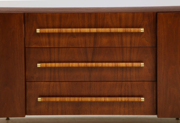 T.H. Robsjohn-Gibbings Rare Sideboard or Cabinet in Walnut, Rattan and Brass For Sale 3