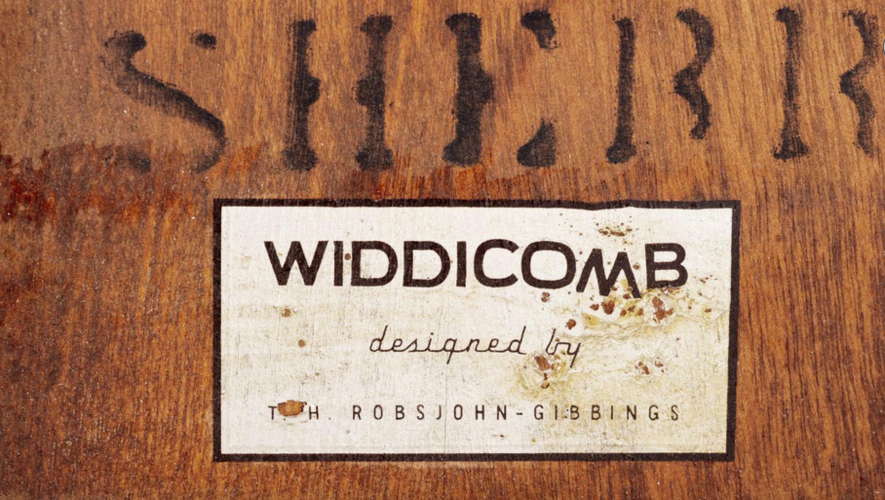 T.H. Robsjohn Gibbings Table de salle à manger à pieds de sabre en vente 6