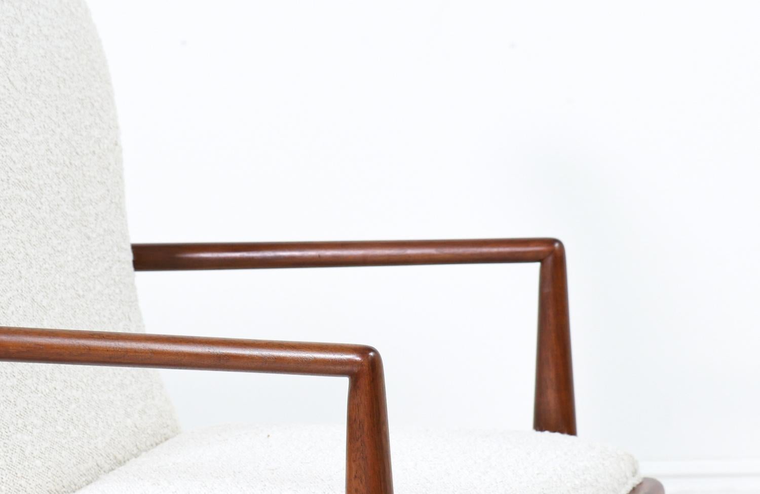 T.H. Robsjohn-Gibbings Sculpted Saber Arm Chairs for Widdicomb 1