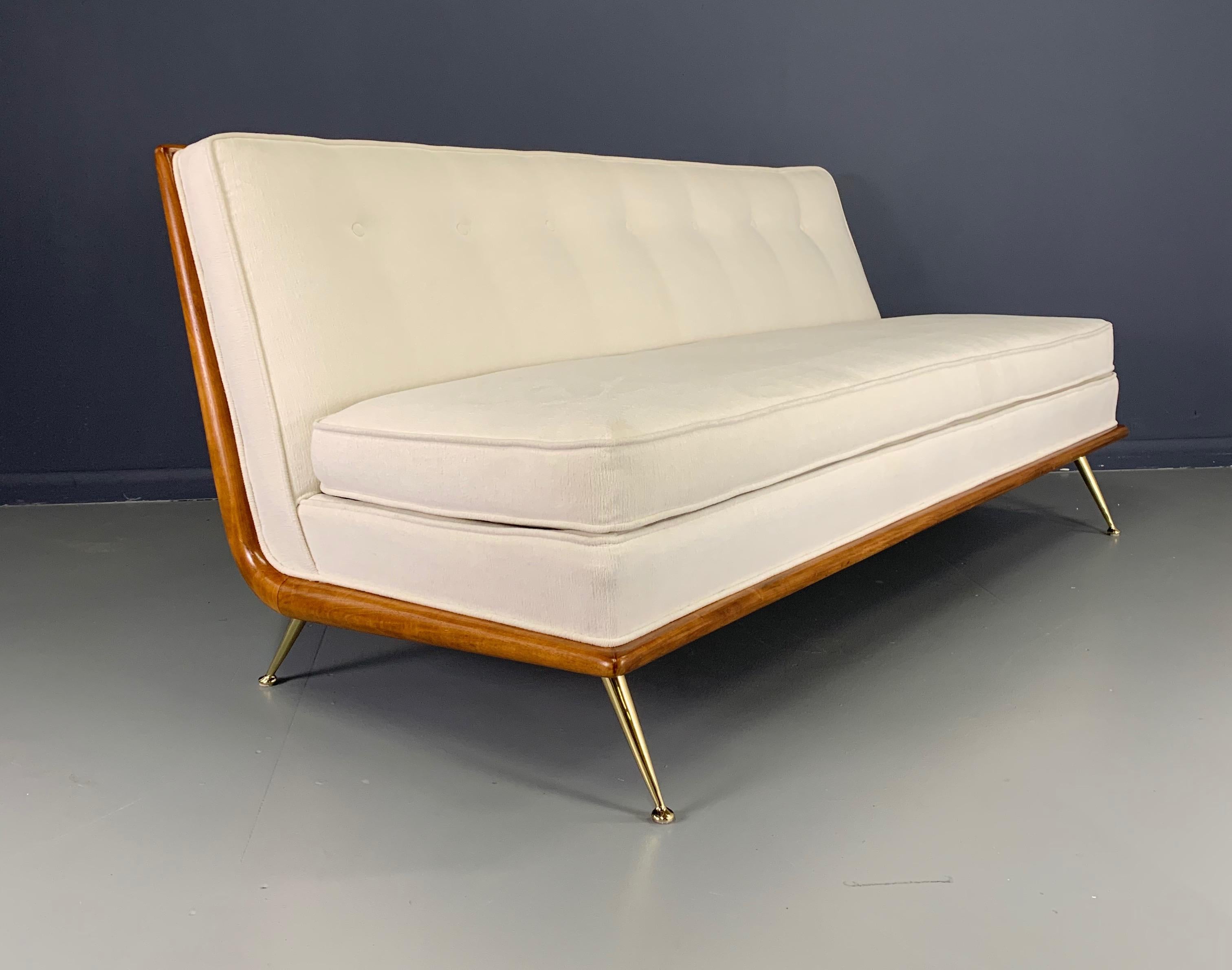 Mid-Century Modern T.H. Robsjohn-Gibbings Sofa, for Widdicomb Model 1727 circa 1956 Midcentury