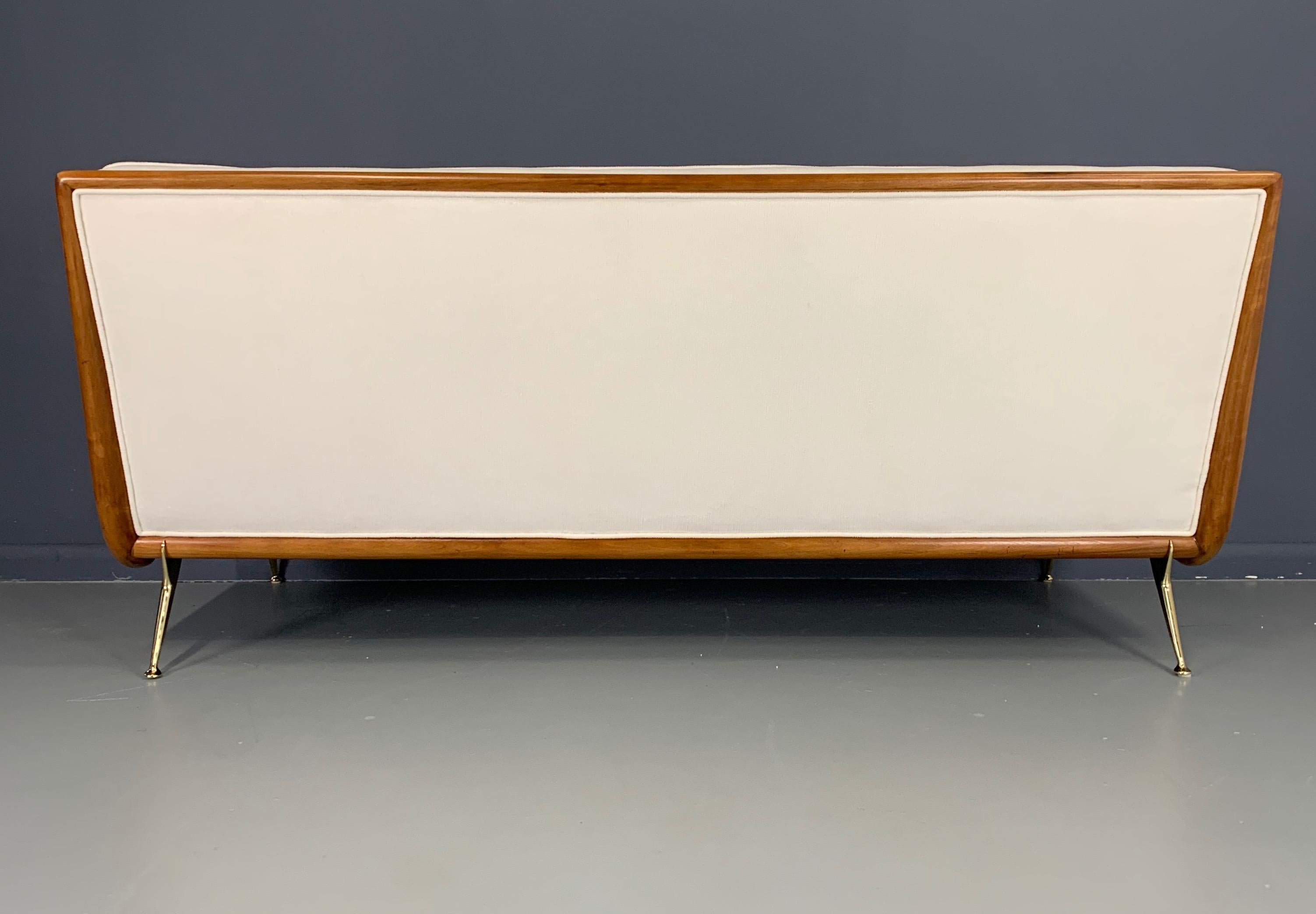 T.H. Robsjohn-Gibbings Sofa, for Widdicomb Model 1727 circa 1956 Midcentury 1