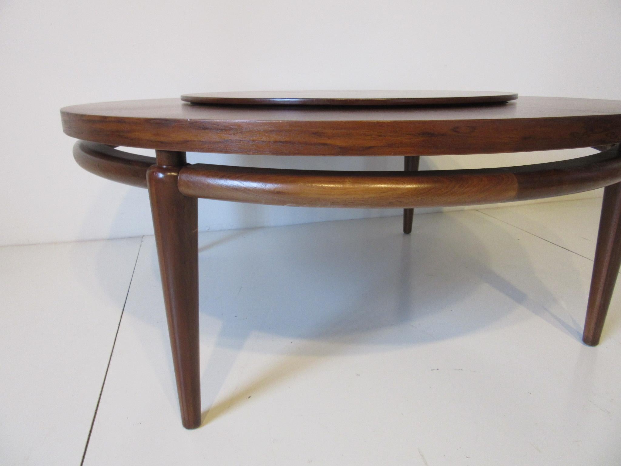 T.H. Robsjohn Gibbings Styled Walnut Coffee Table with Lazy Susan Center In Good Condition In Cincinnati, OH